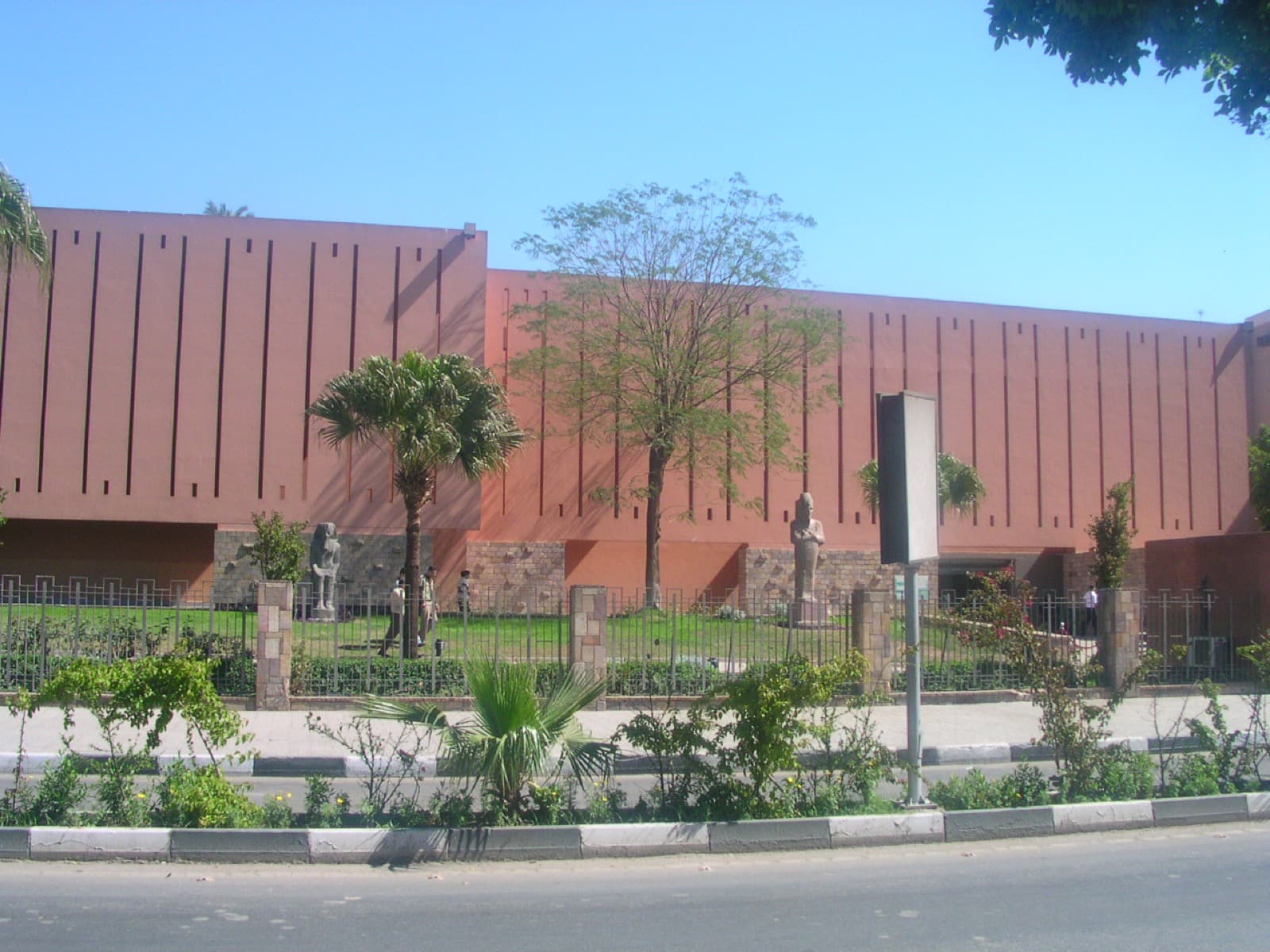 The Luxor Museum: The Finest of Thebes, Gathered and Lit