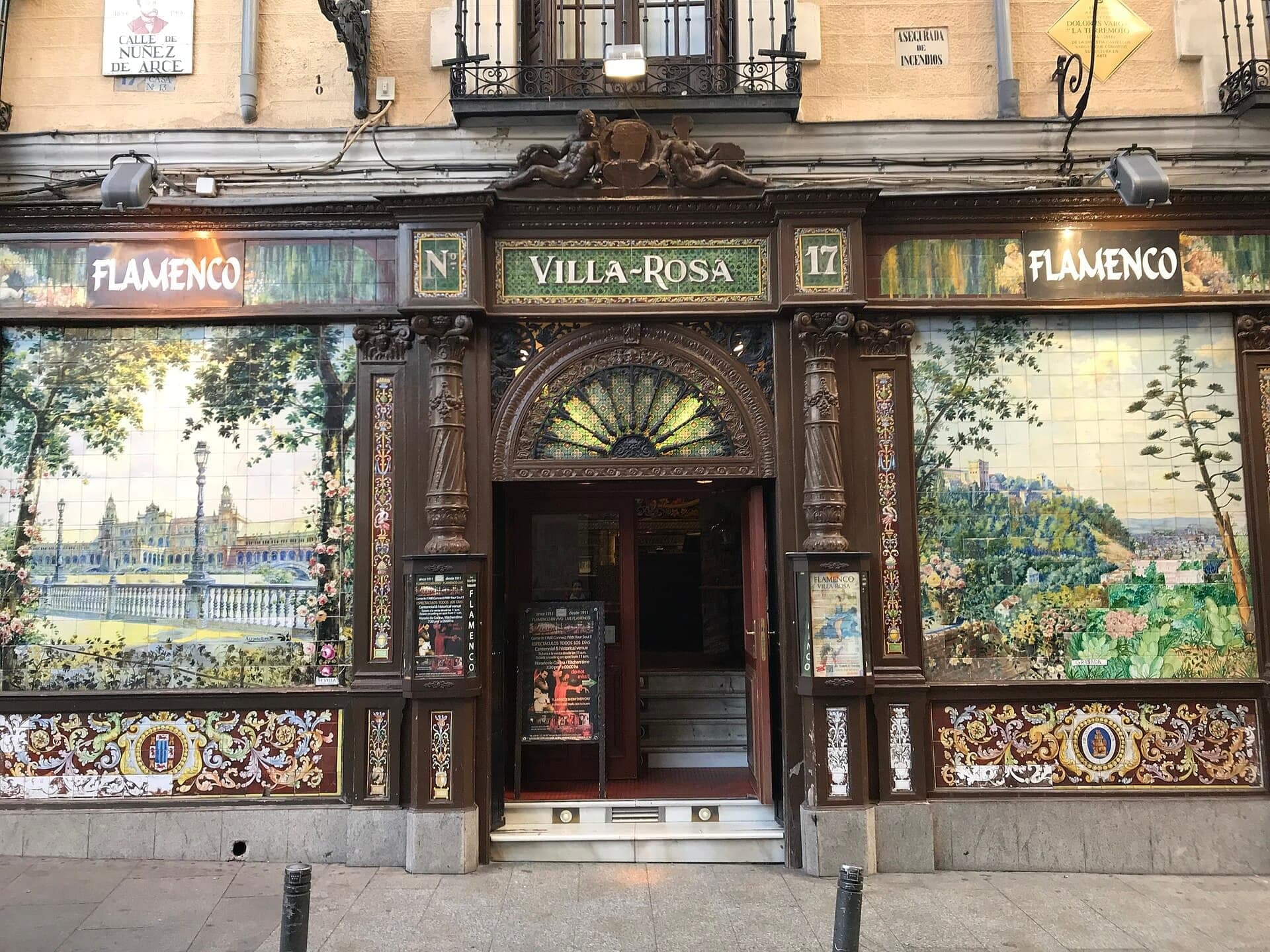 Plaza de Santa Ana: The Playhouse Site