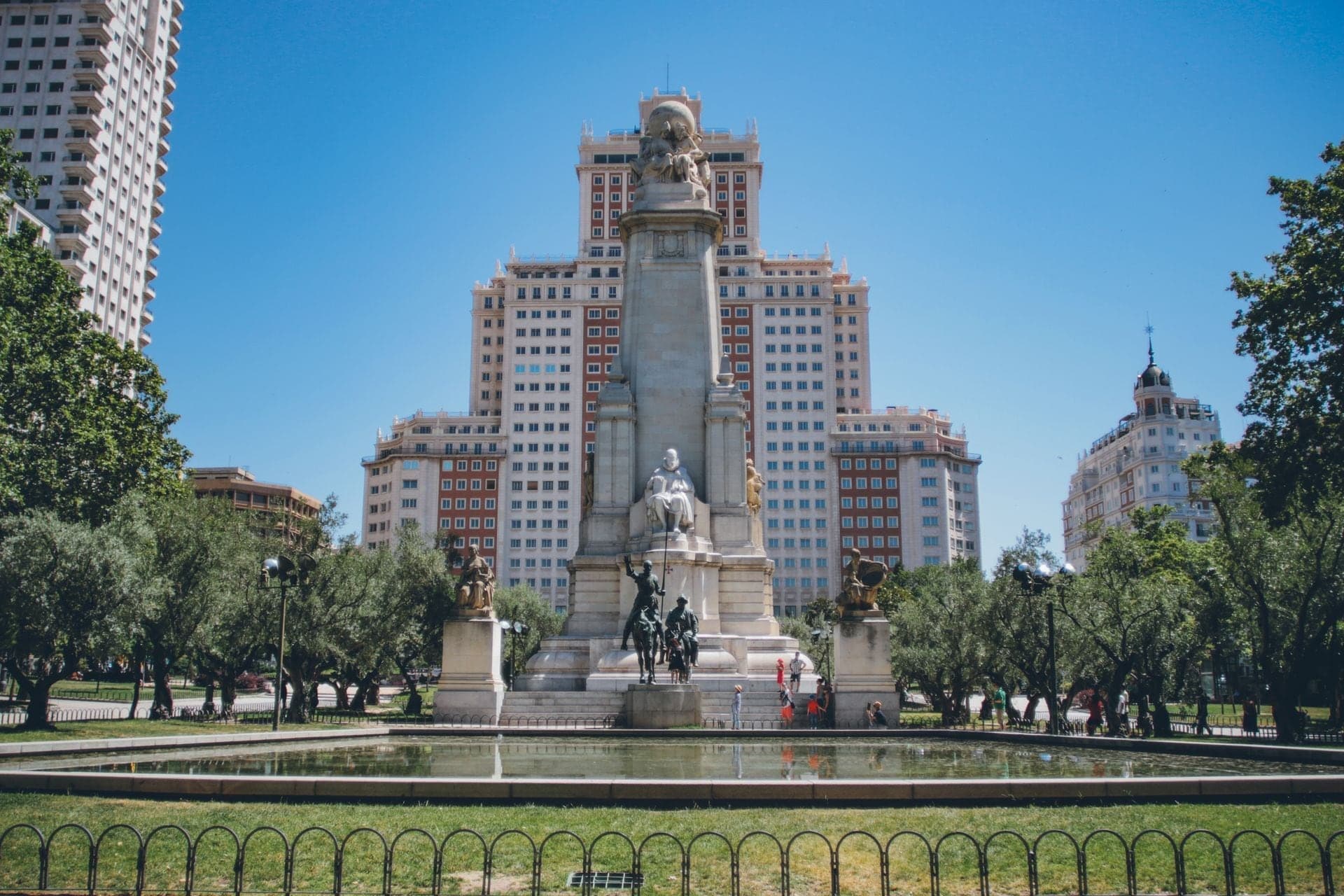 Monumento a Cervantes: Half a Century in the Making