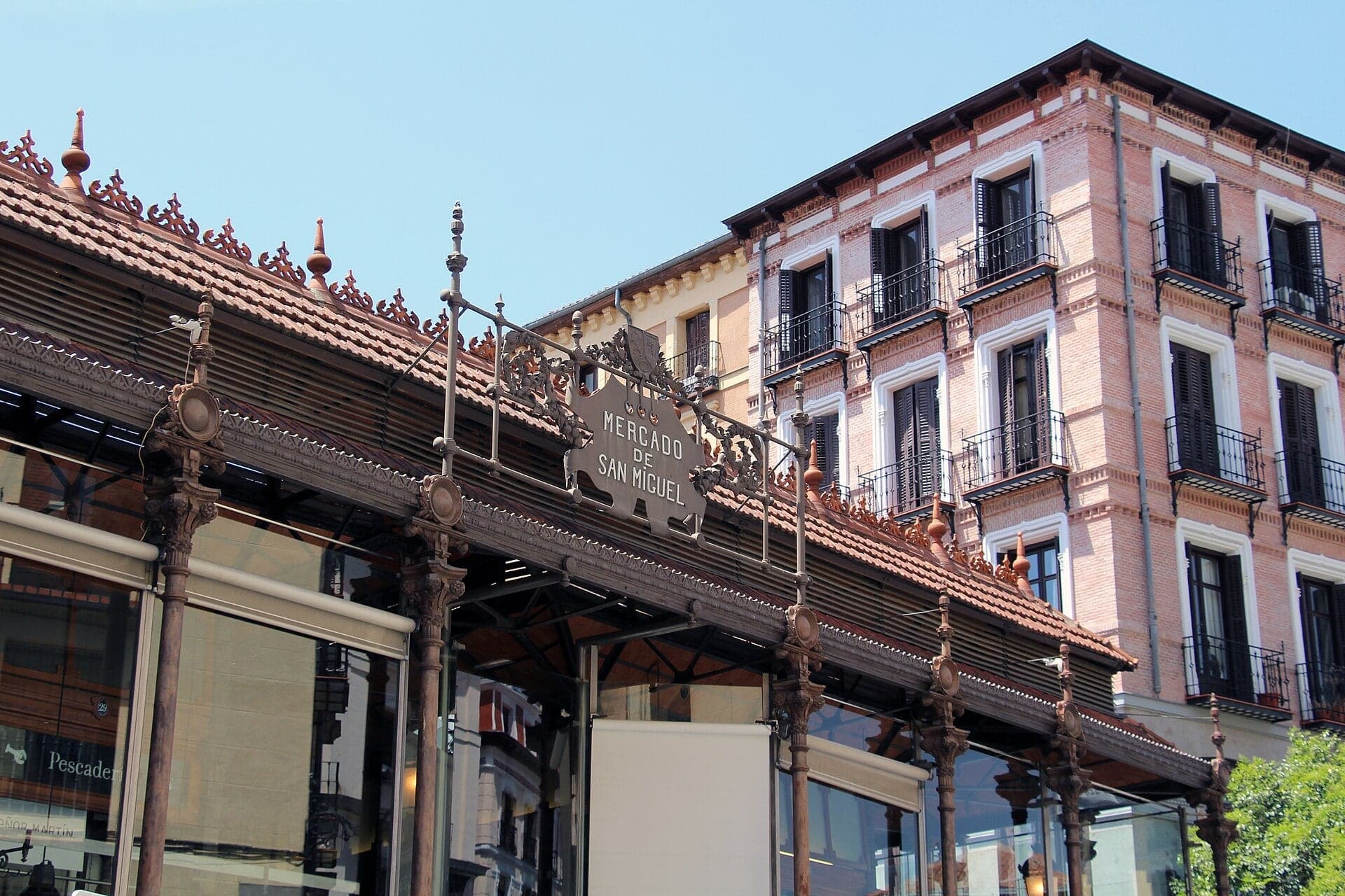 Mercado de San Miguel: Iron Above the Ditch