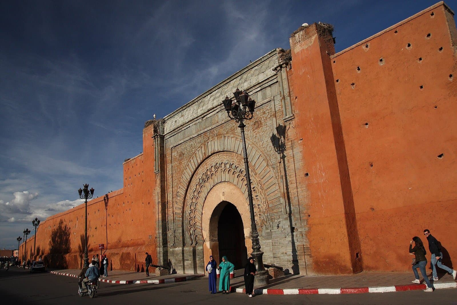 Bab Agnaou: Carved Shells and Leafy Script