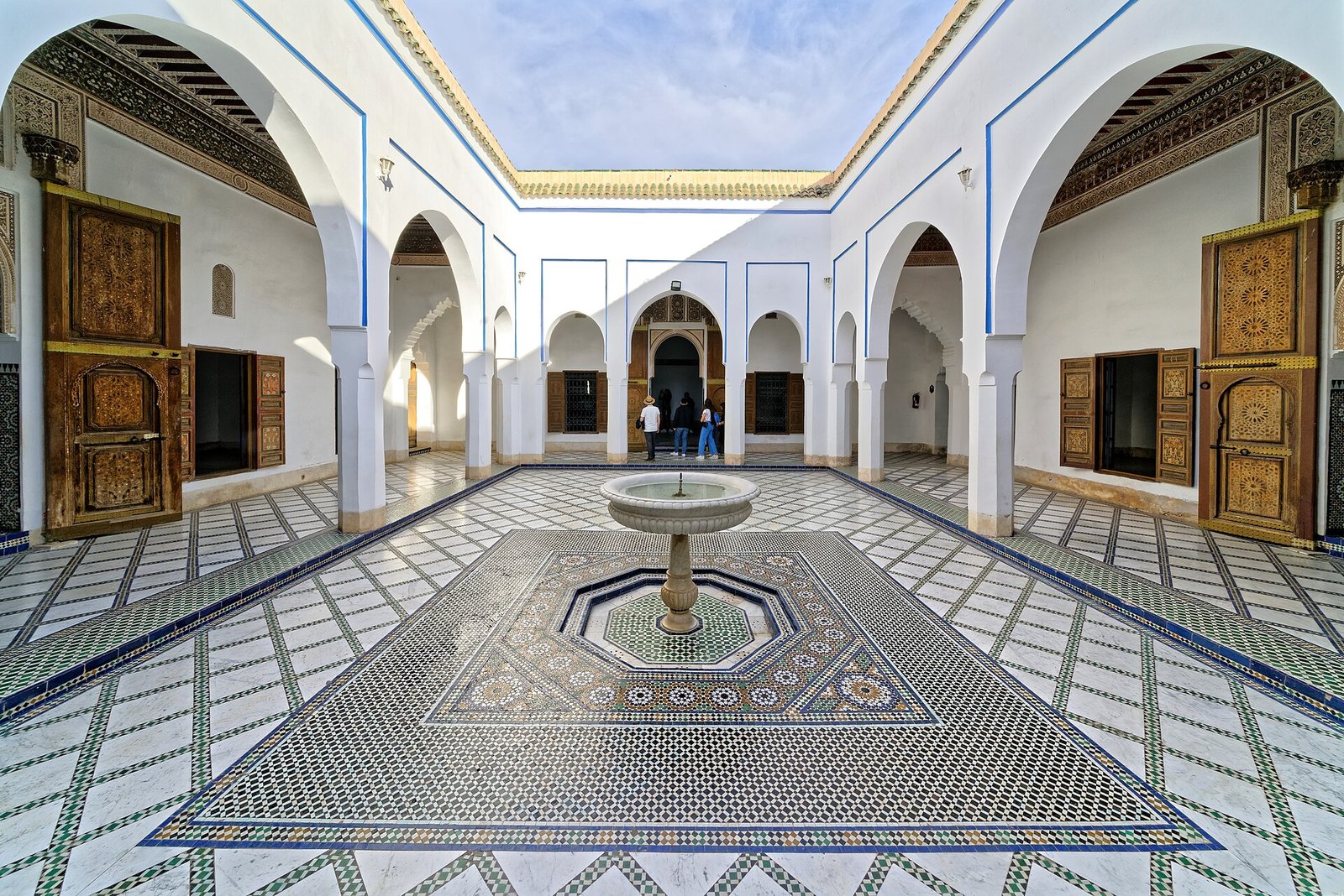Bahia Palace: Tile, Plaster and Cedar, Bottom to Top