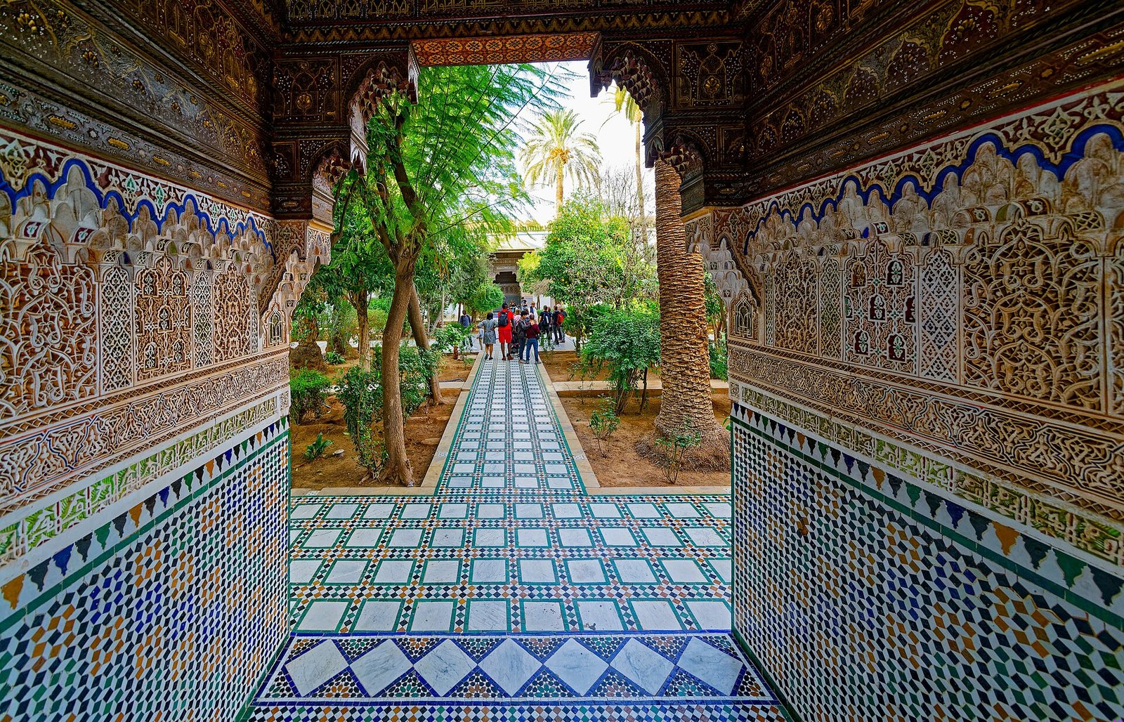 Bahia Palace: Tile, Plaster and Cedar, Bottom to Top