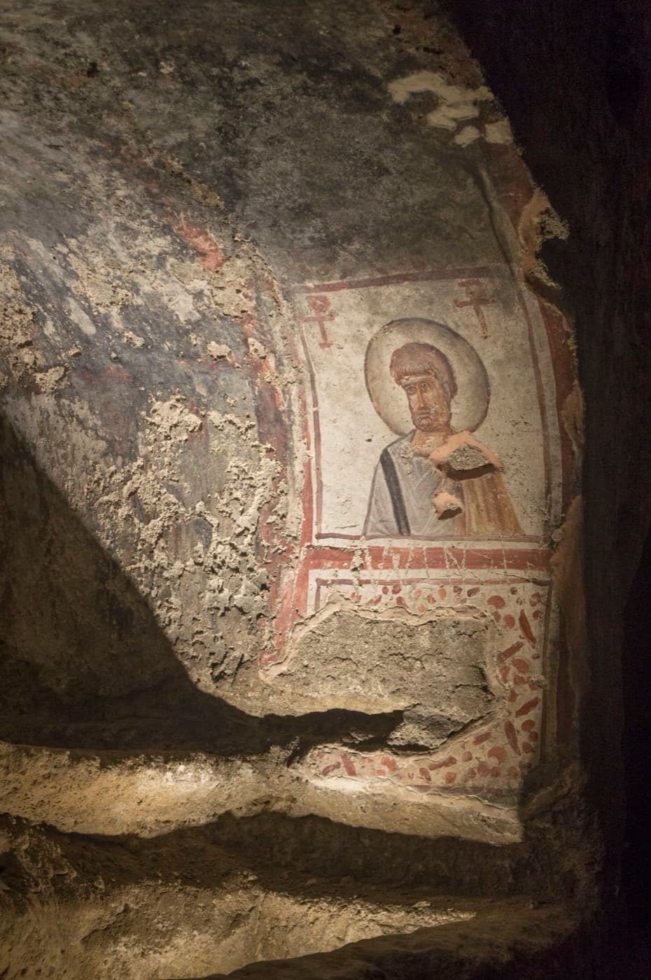The Catacombs That Taught the Rione Sanità to Rewrite Itself