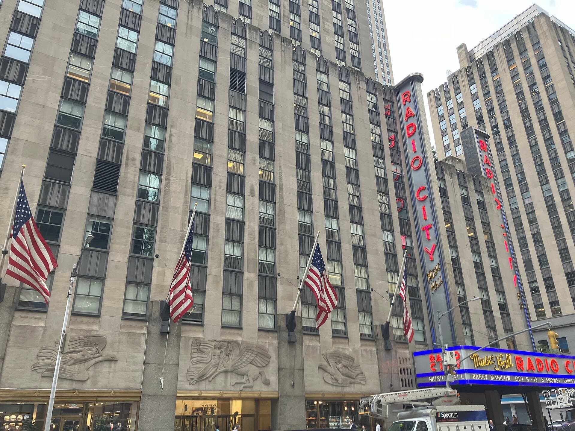 Radio City Music Hall: Metal That Changes With the Sun