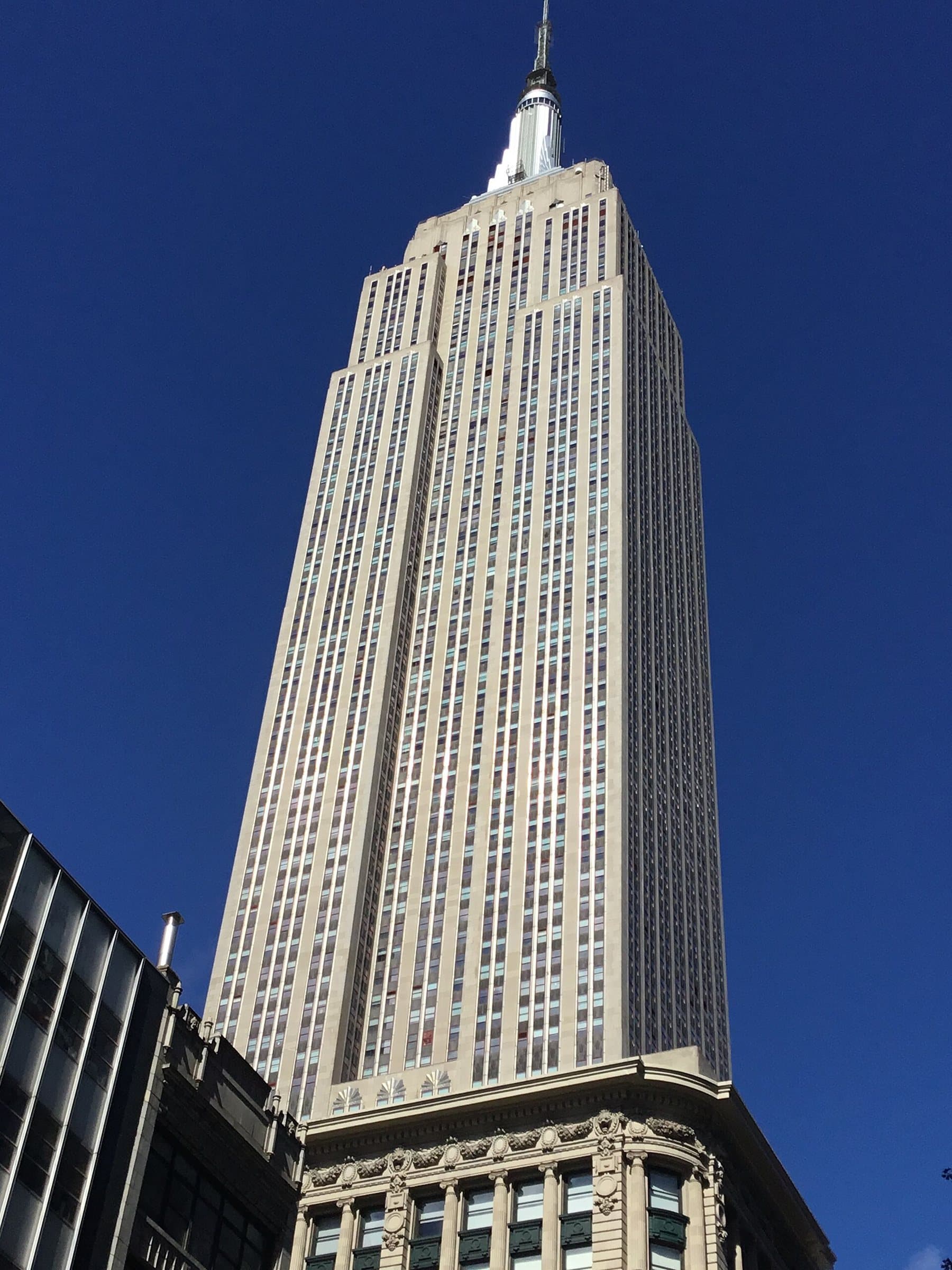 Empire State Building: Steps, a Deadline and a Mast