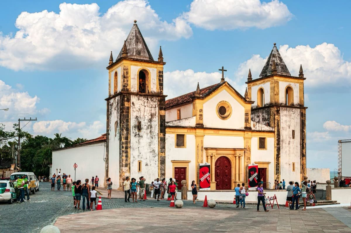 Olinda: The Hill They Burned and Rebuilt