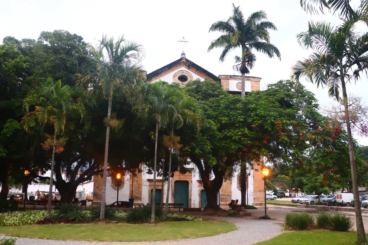 Igreja Matriz de Nossa Senhora dos Remedios: The Church at the Center of Paraty's Caste Map