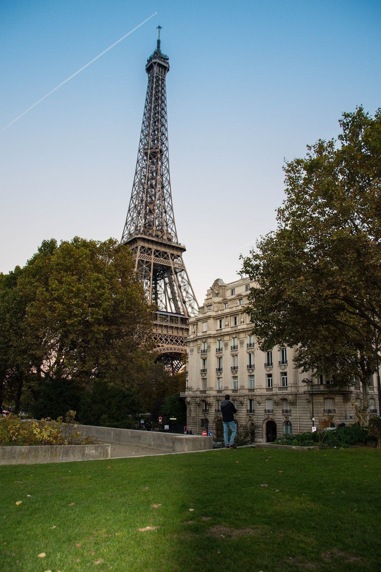 The Eiffel Tower: The Iron Giant Paris Gave Twenty Years
