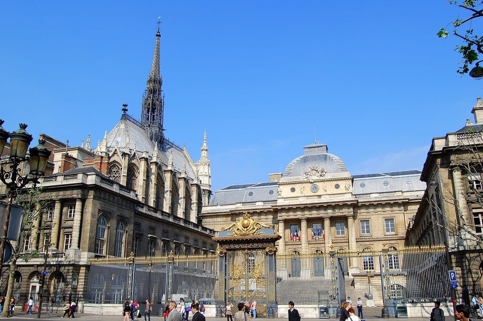 Sainte-Chapelle: A Chapel Hidden in the Law Courts