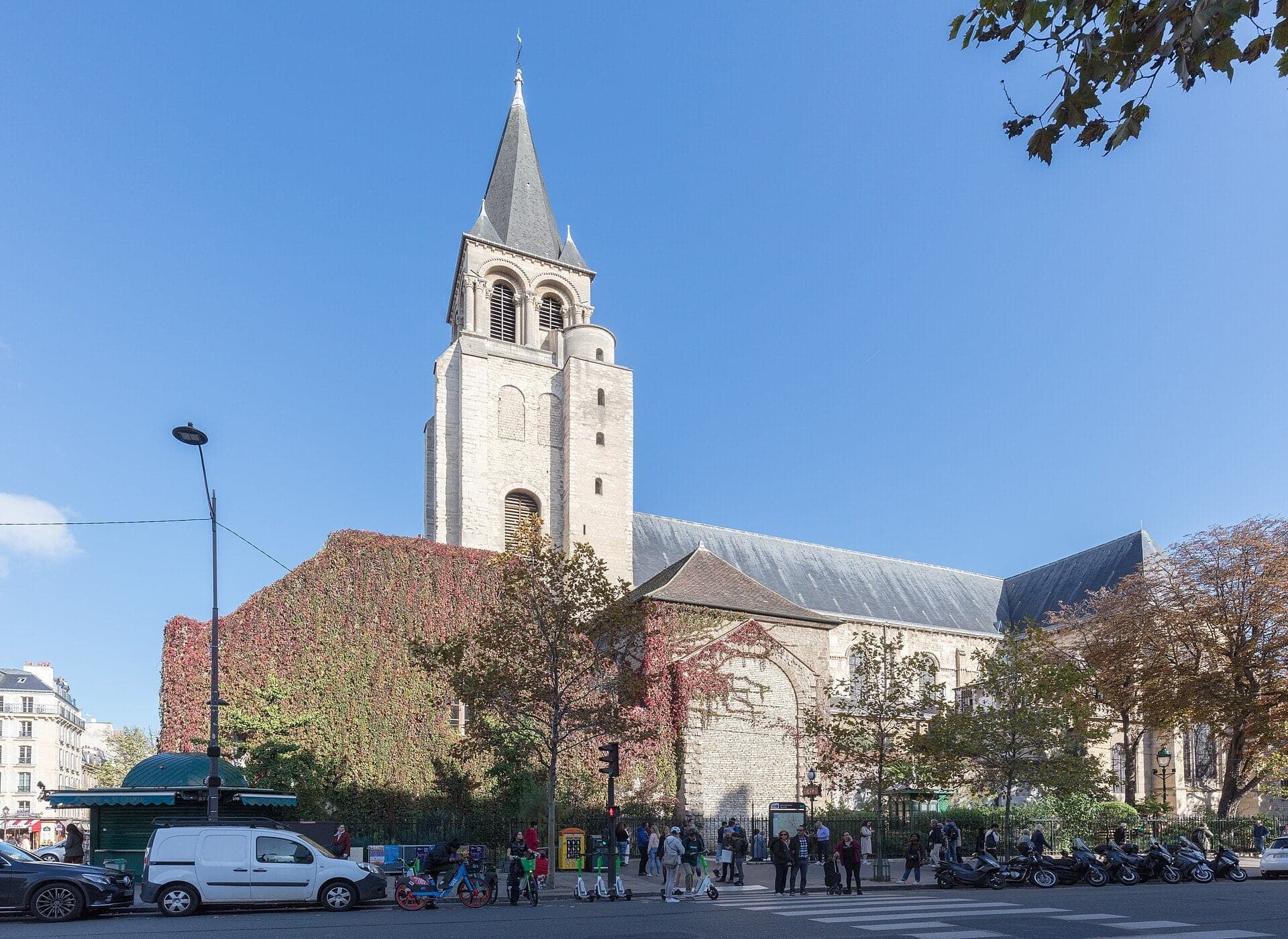 Saint-Germain-des-Prés: The Abbey Tower