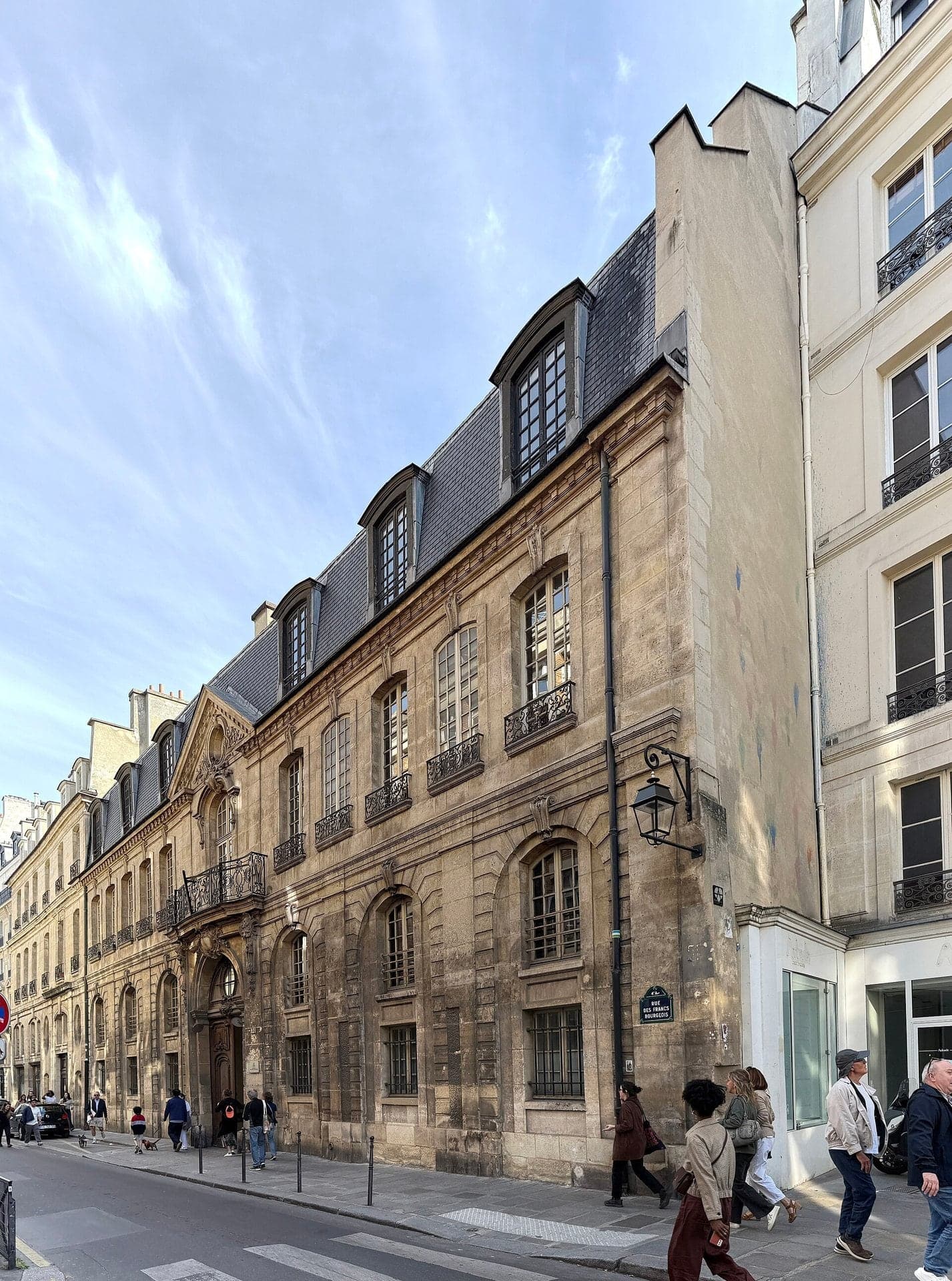 Hôtel de Lamoignon: The Turret on the Corner