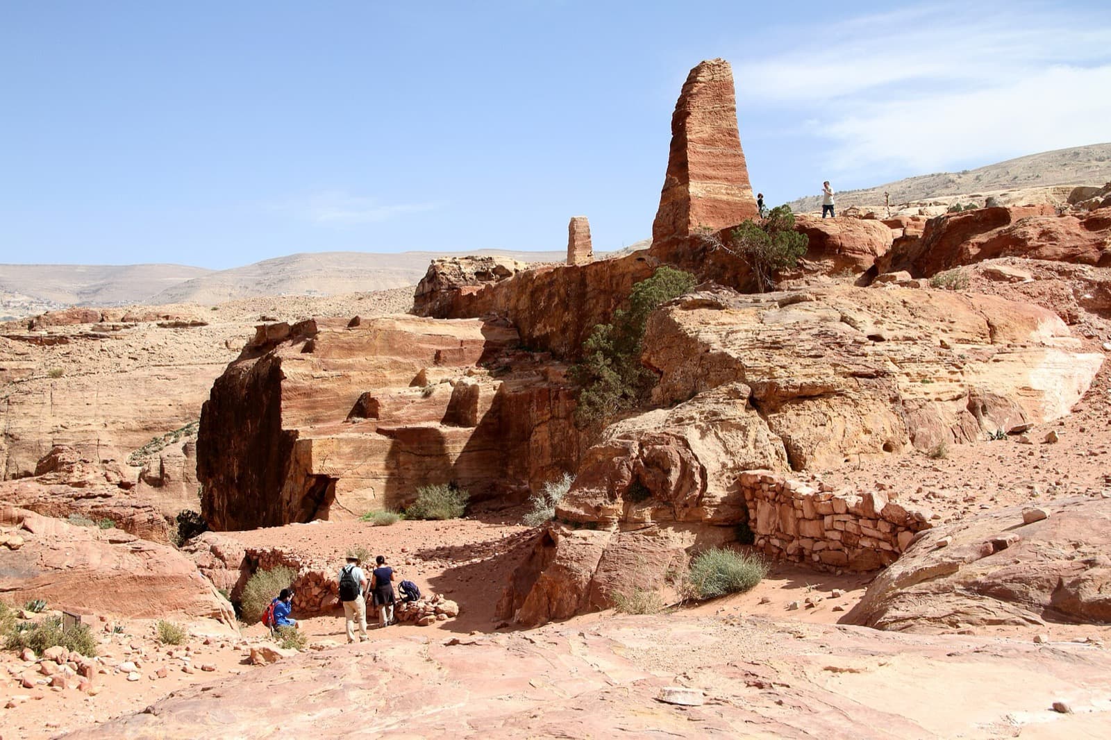 The Monuments of Wadi Farasa: The Quiet Valley of Tombs on the Way Down