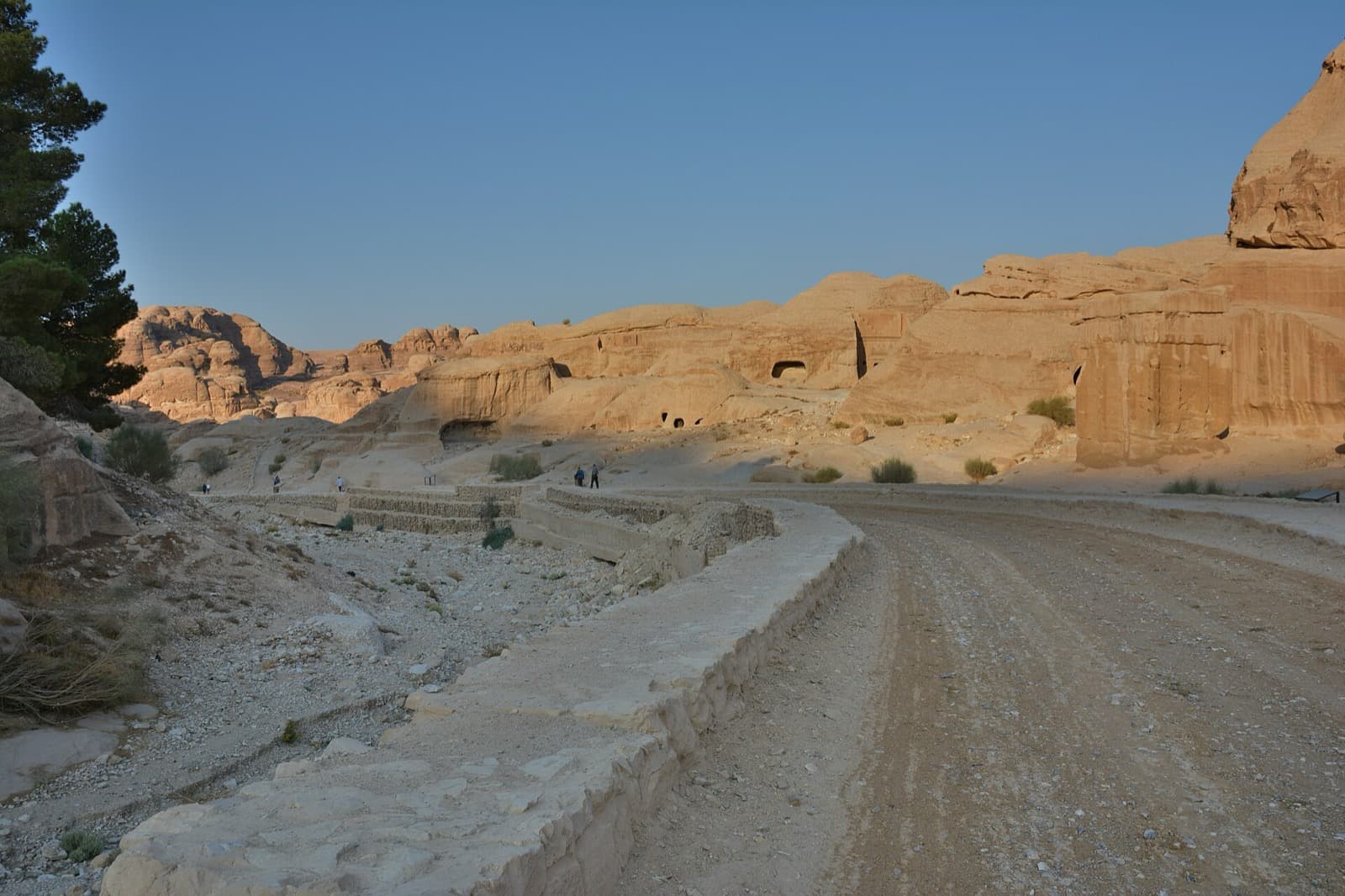 Petra, the City Carved Down: How to Read a Nabataean Capital on Foot