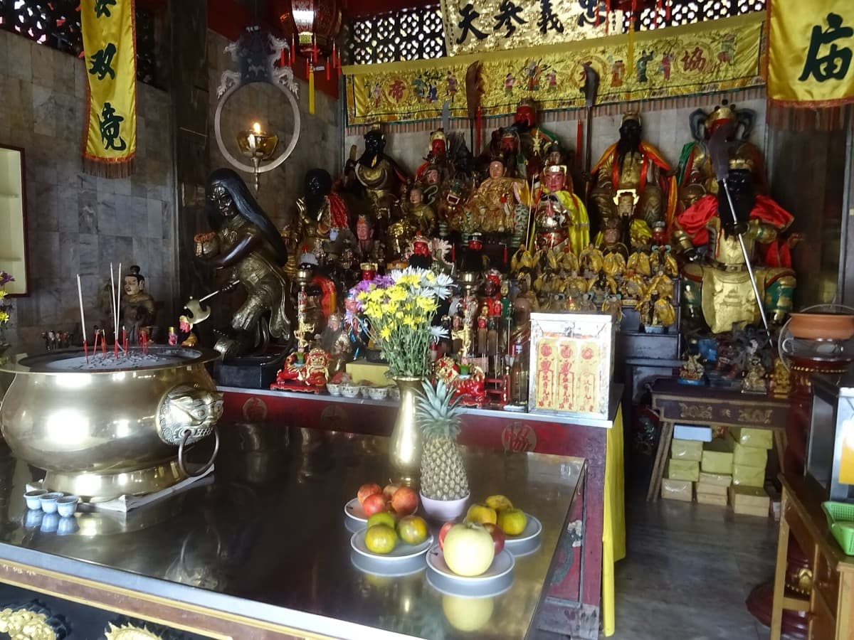 Jui Tui Shrine: The Ceremonial Engine Behind Phuket's Vegetarian Festival