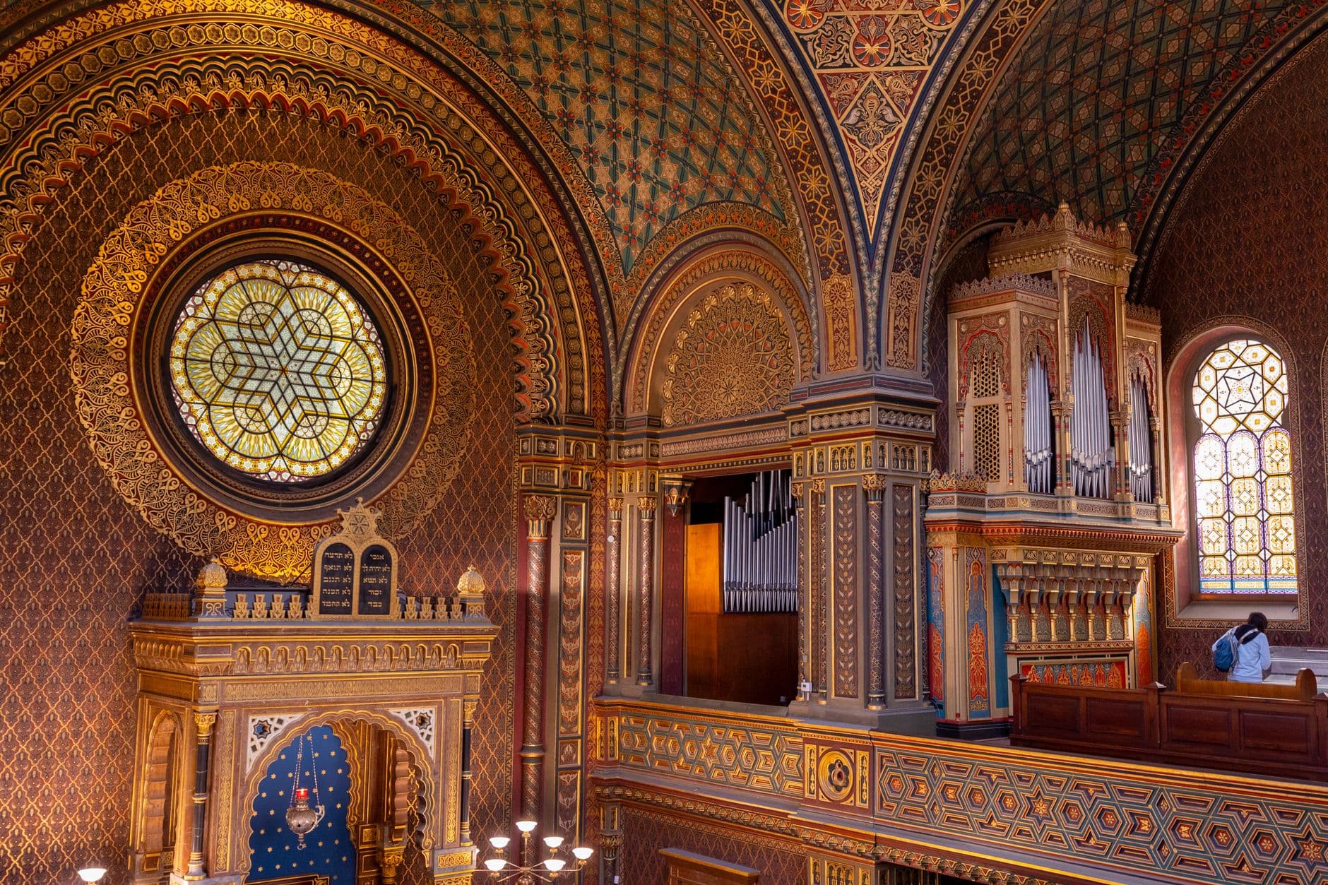 The Spanish Synagogue: The Emancipated Century