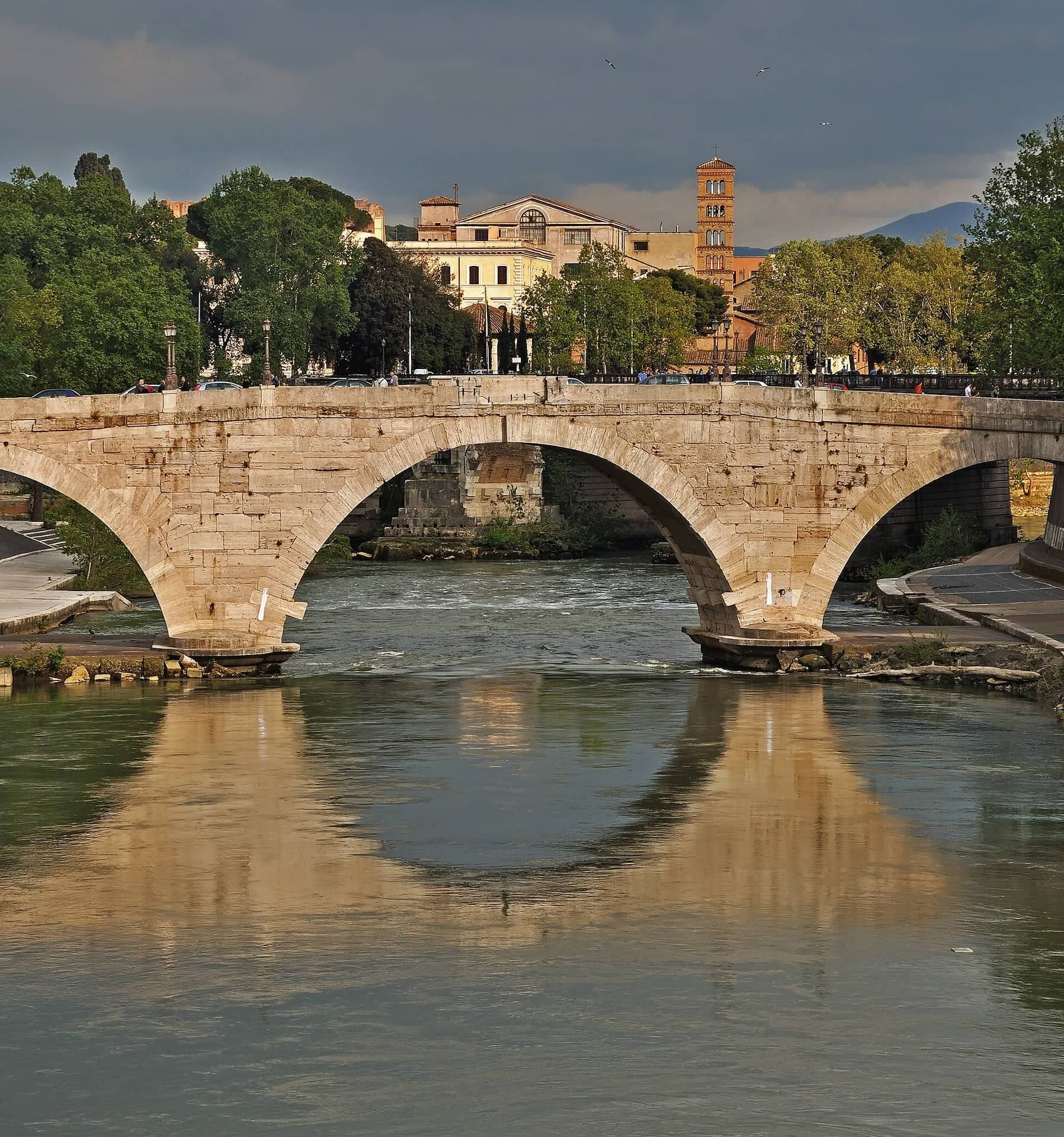Ponte Cestio: The Broken Bridge Downstream