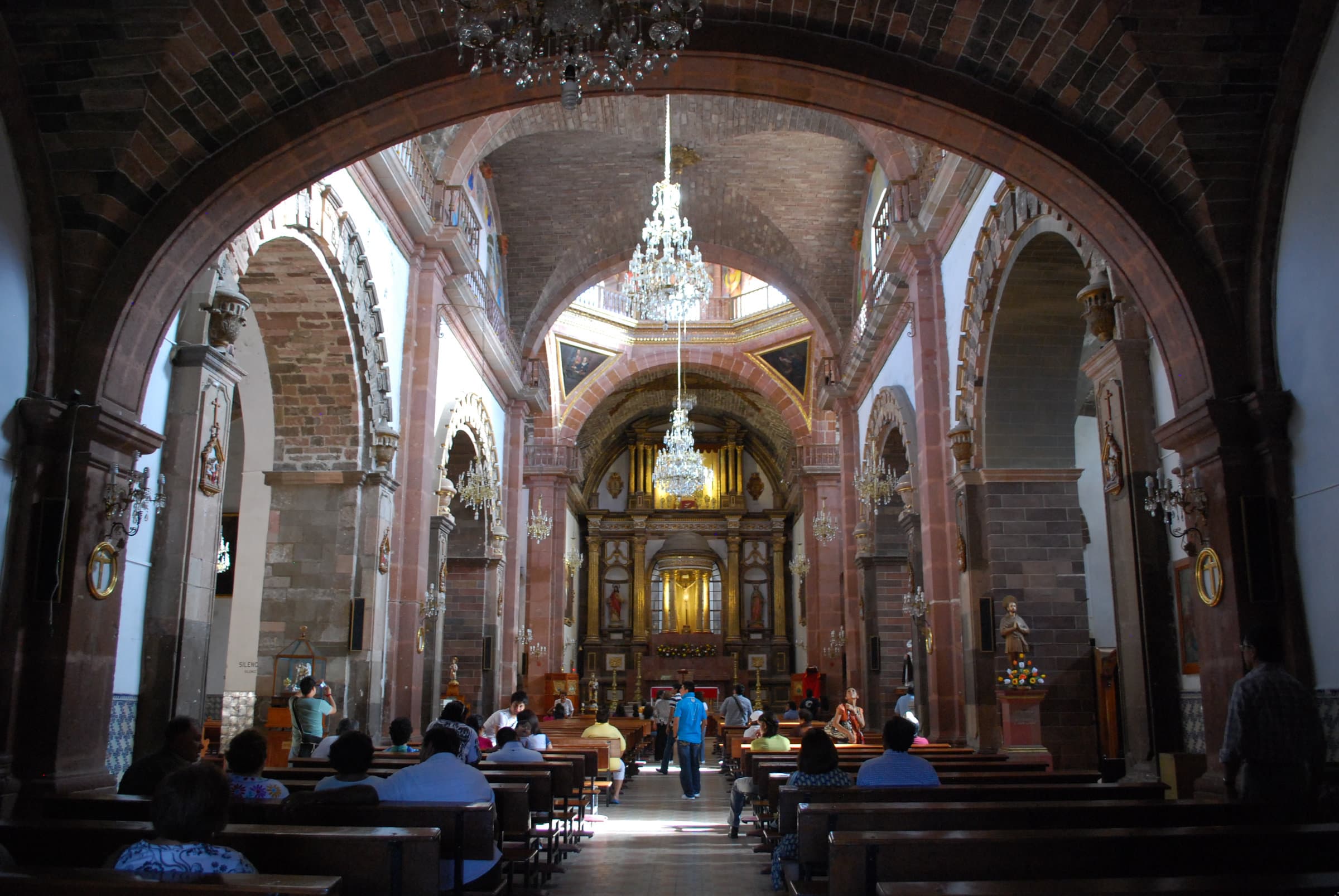 Parroquia: A Gothic Front Drawn in the Sand