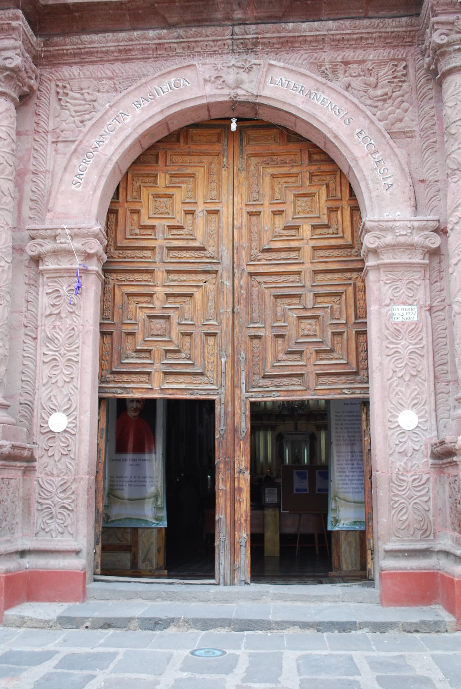 Oratorio and La Salud: Two Ways to Make a Front