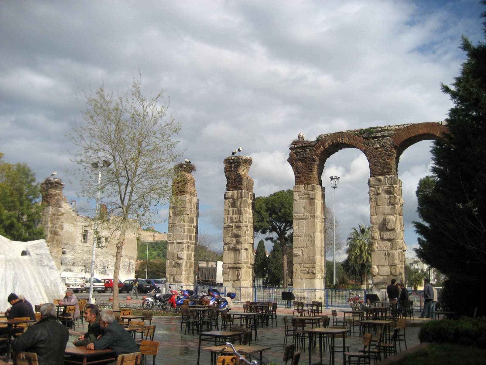 Aqueduct Arches: Water Carried on a Wonder