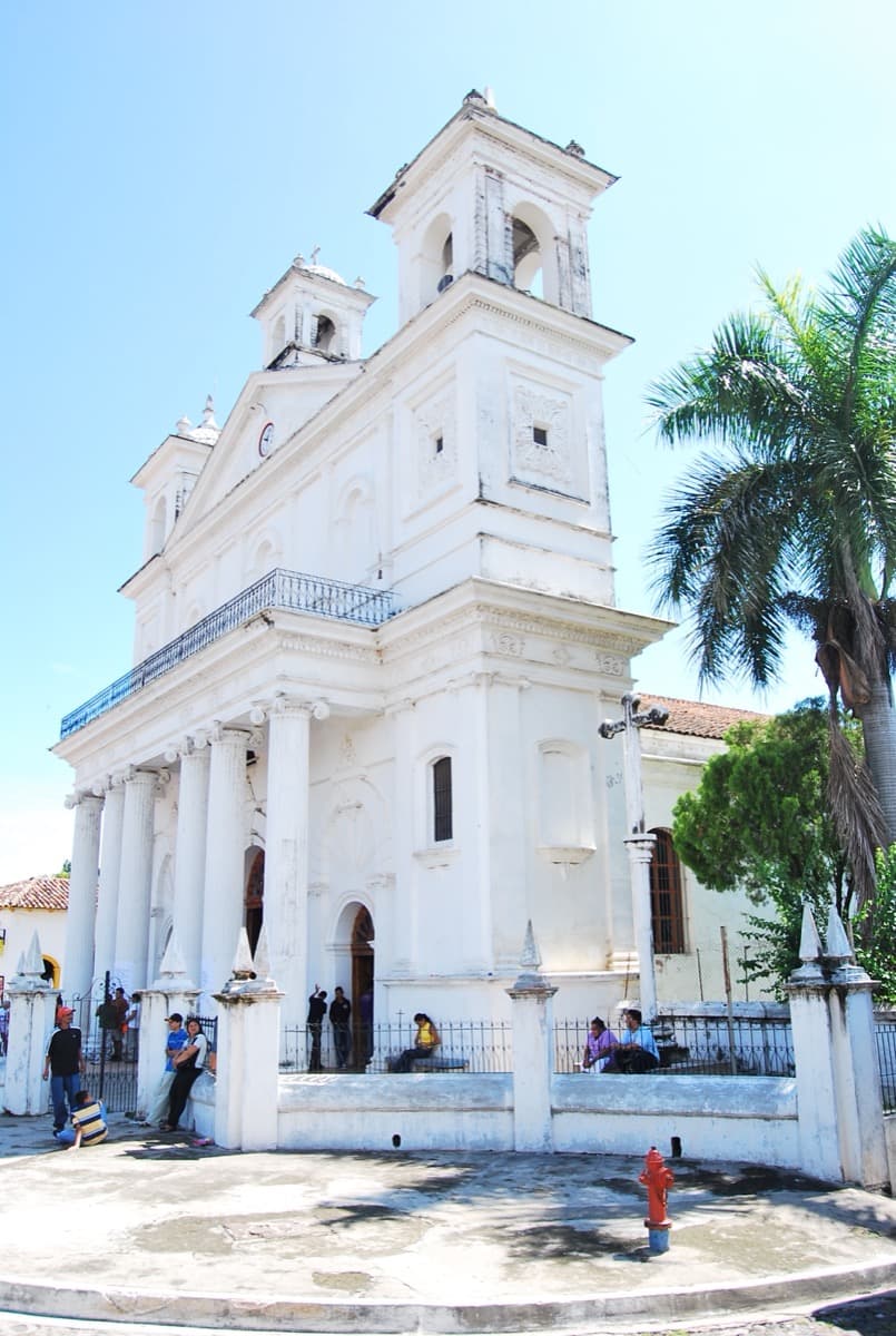Iglesia Santa Lucía (Santa Lucía Church), Suchitoto, El Salvador