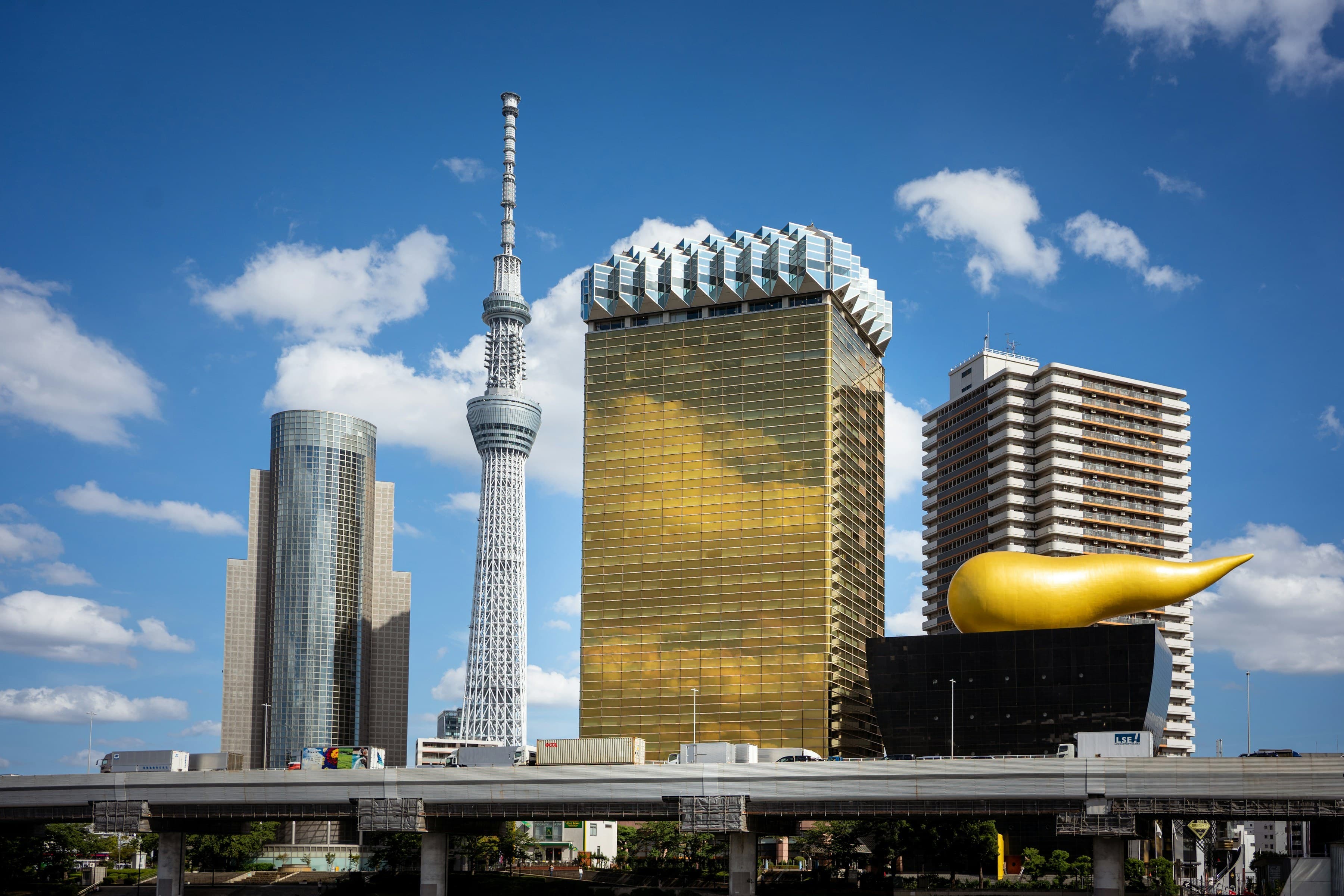Azumabashi and the Sumida River: Where the Story Was Netted