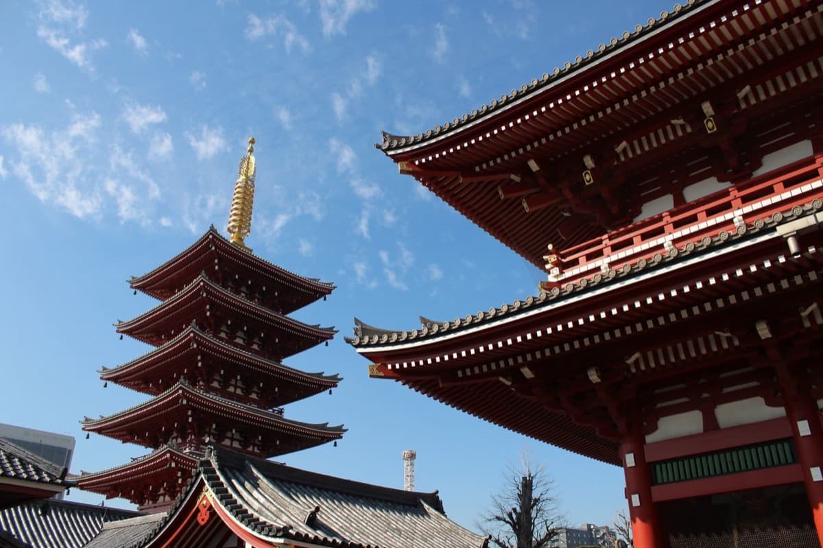 Sensoji: The Tokyo Temple That Began With a Statue Pulled From a River in 628