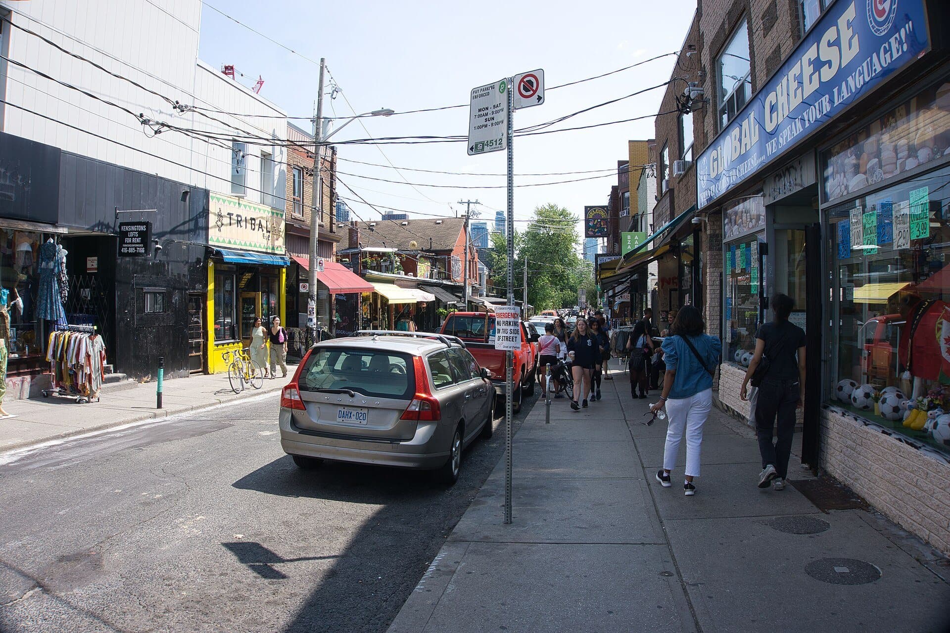 Kensington Avenue: Gables Above the Shopfronts