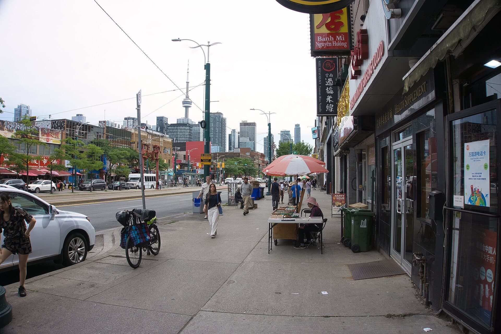 Spadina Avenue: The Double-Width Street