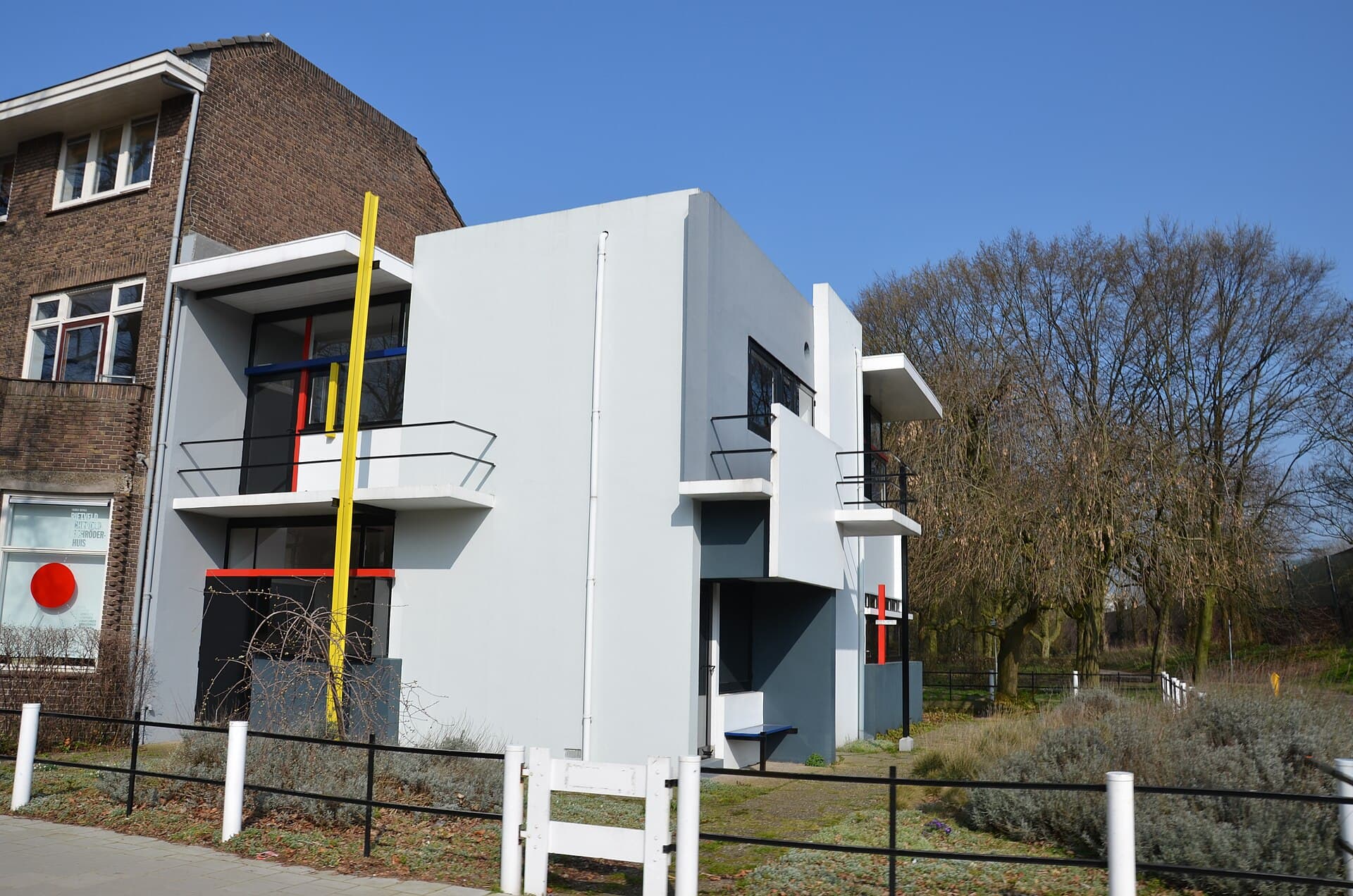 The Rietveld Schröder House: Utrecht's Manifesto You Can Stand Inside