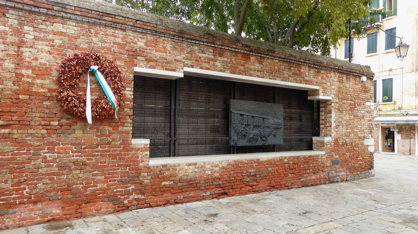 Monumento alla Shoah: The Weight of the Word