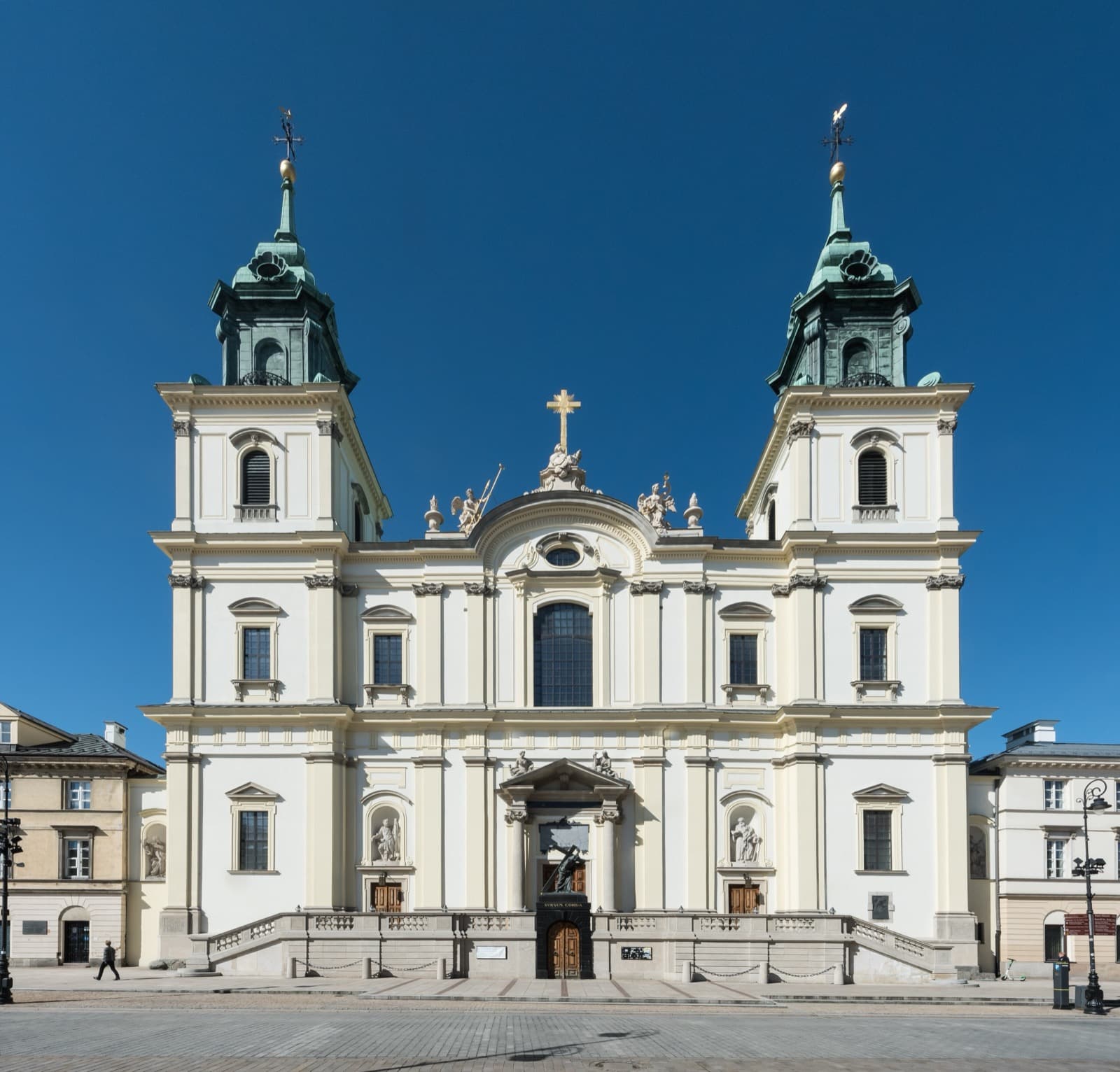 Holy Cross Church and Chopin's Heart on Warsaw's Royal Route