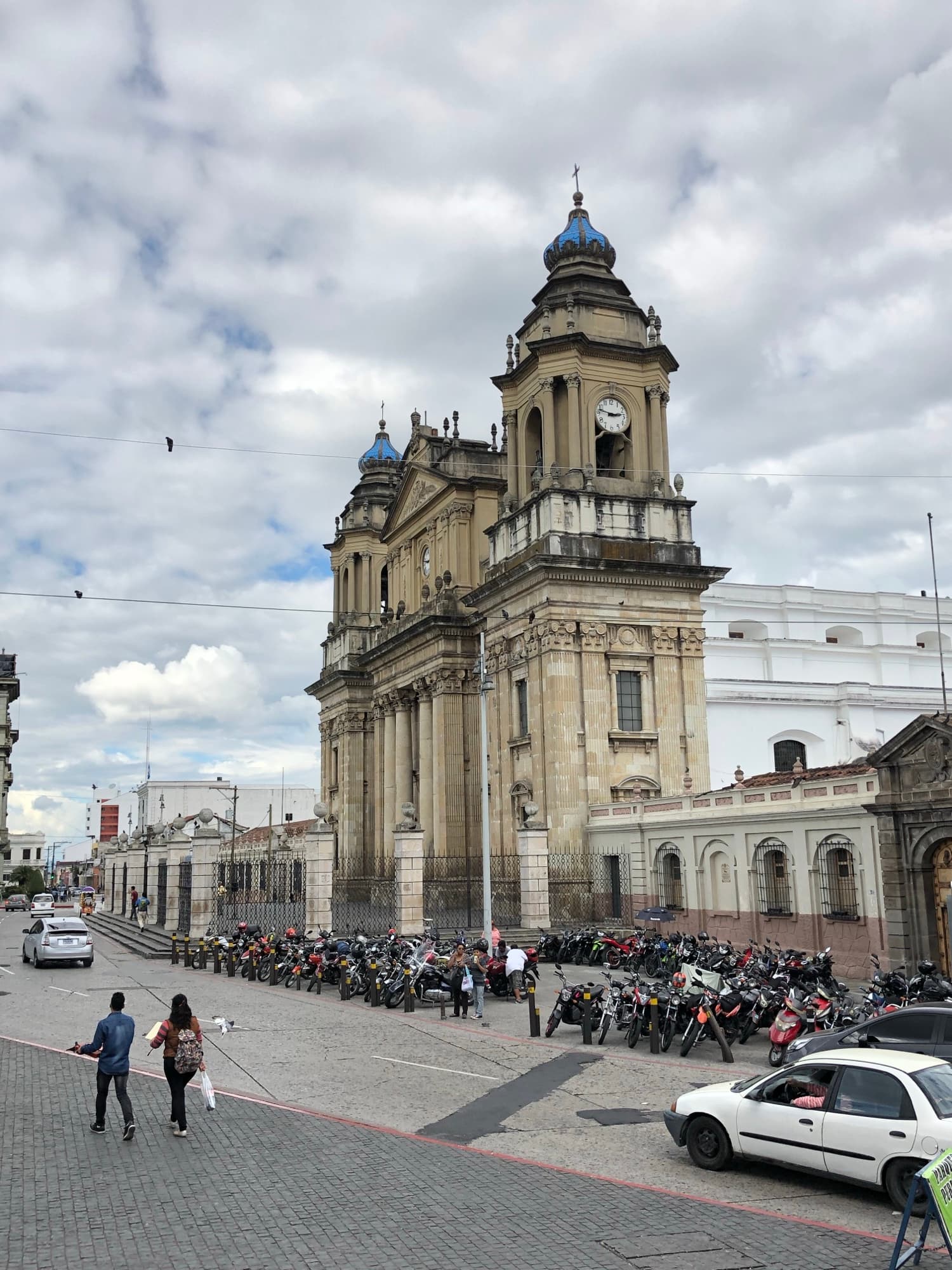 Catedral Metropolitana: The Institution Rebuilds