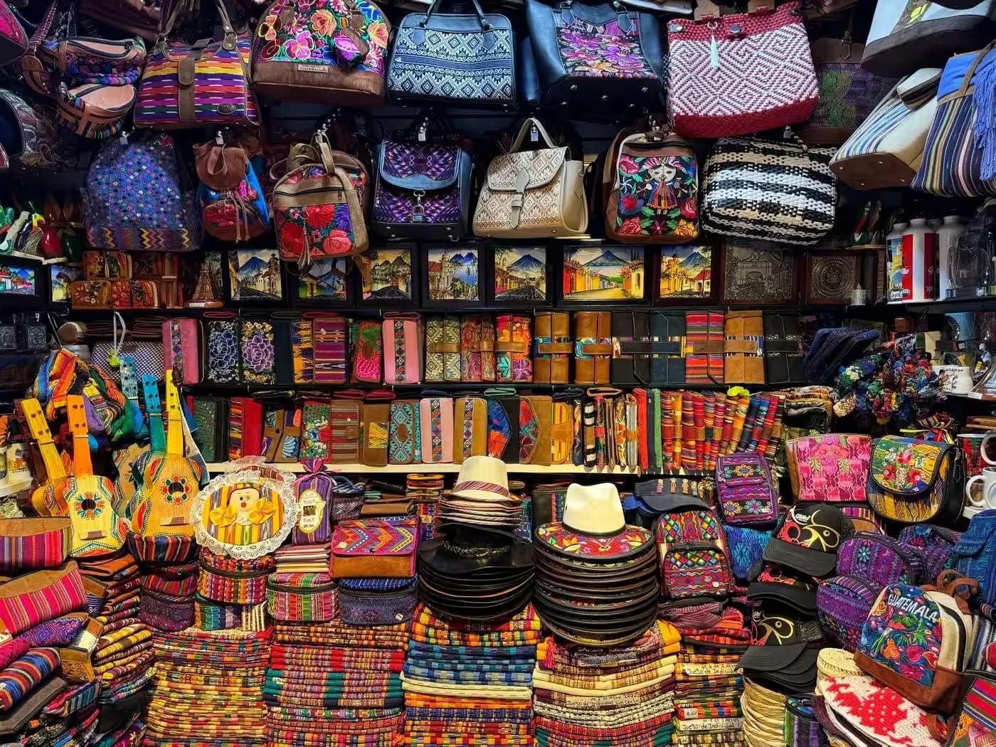 Mercado Central: The Invisible Economy