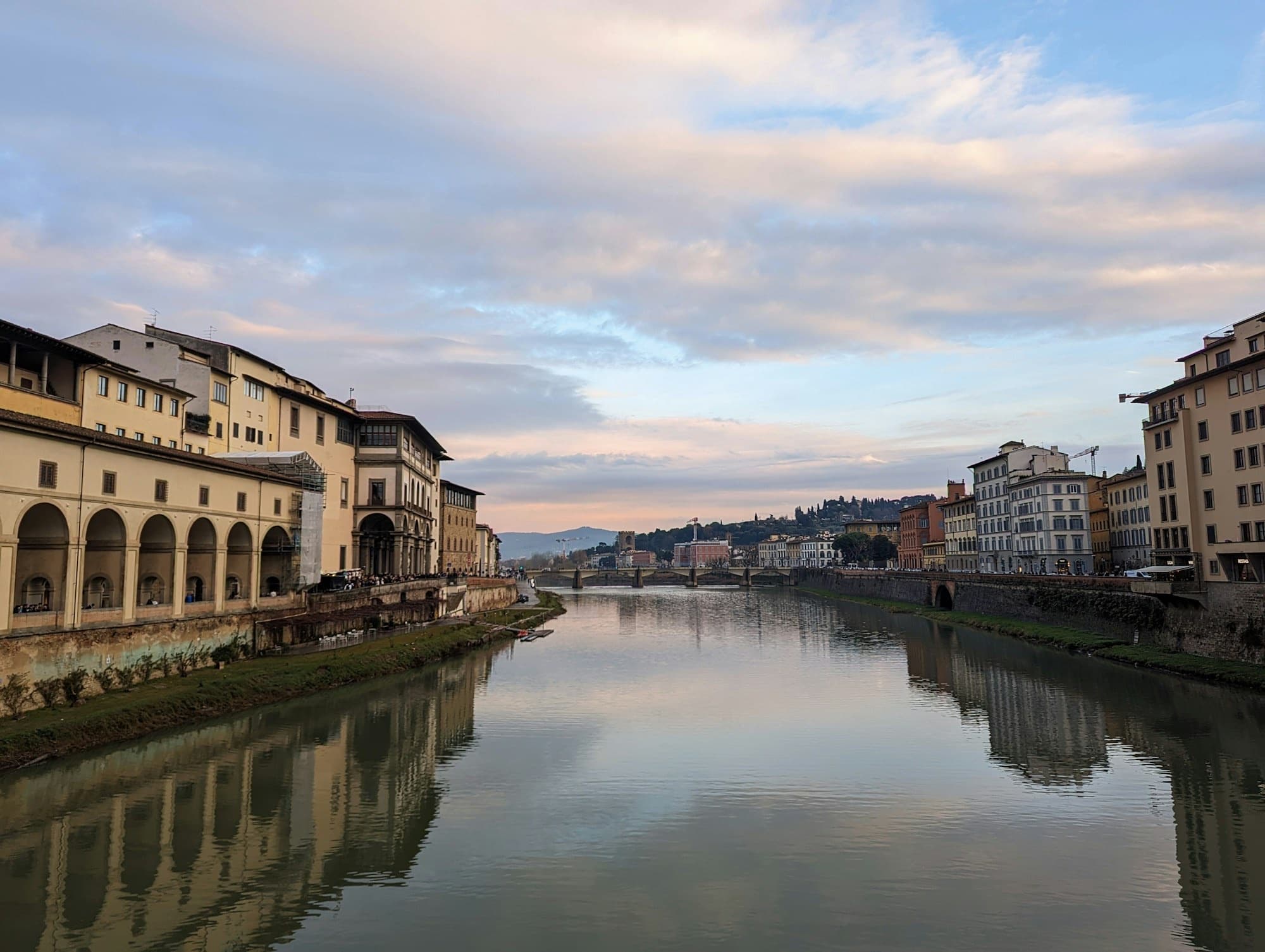 Uffizi Gallery: the Arno beside the Uffizi, with the arcade along its river front