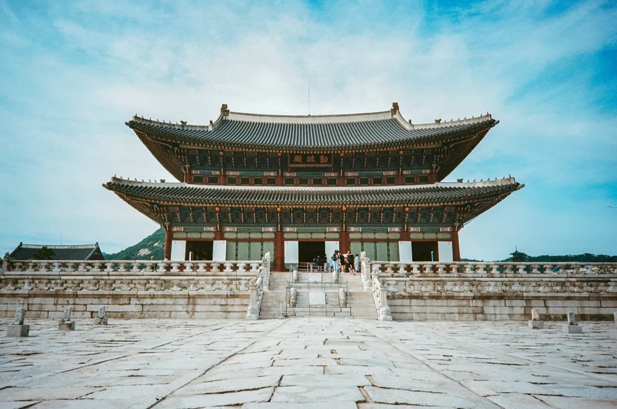 Self-Guided Walking Tours in South Korea (2026)