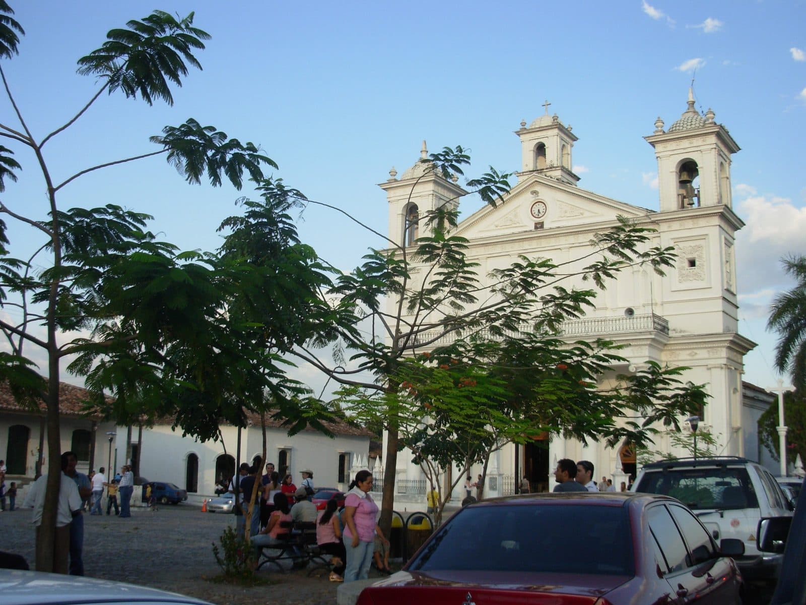 How to See Suchitoto: The Town One Man Refused to Let Die