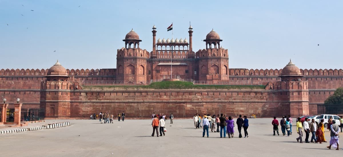 Best Self-Guided Walking Tours in Delhi (2026)
