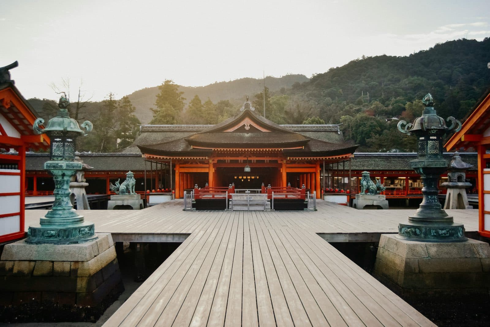 Hiroshima Travel Guide: How Many Days, Getting Around, Miyajima, When to Go (2026)