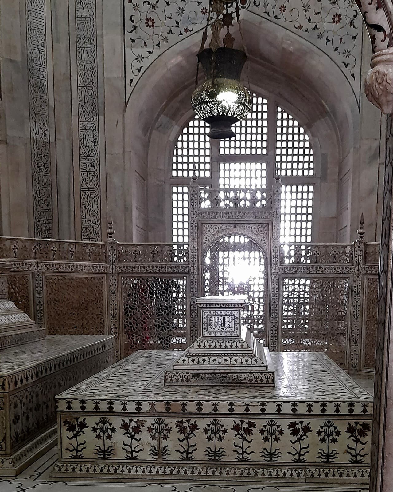 What to Eat in Agra: Petha, Bedai, and Mughlai Food