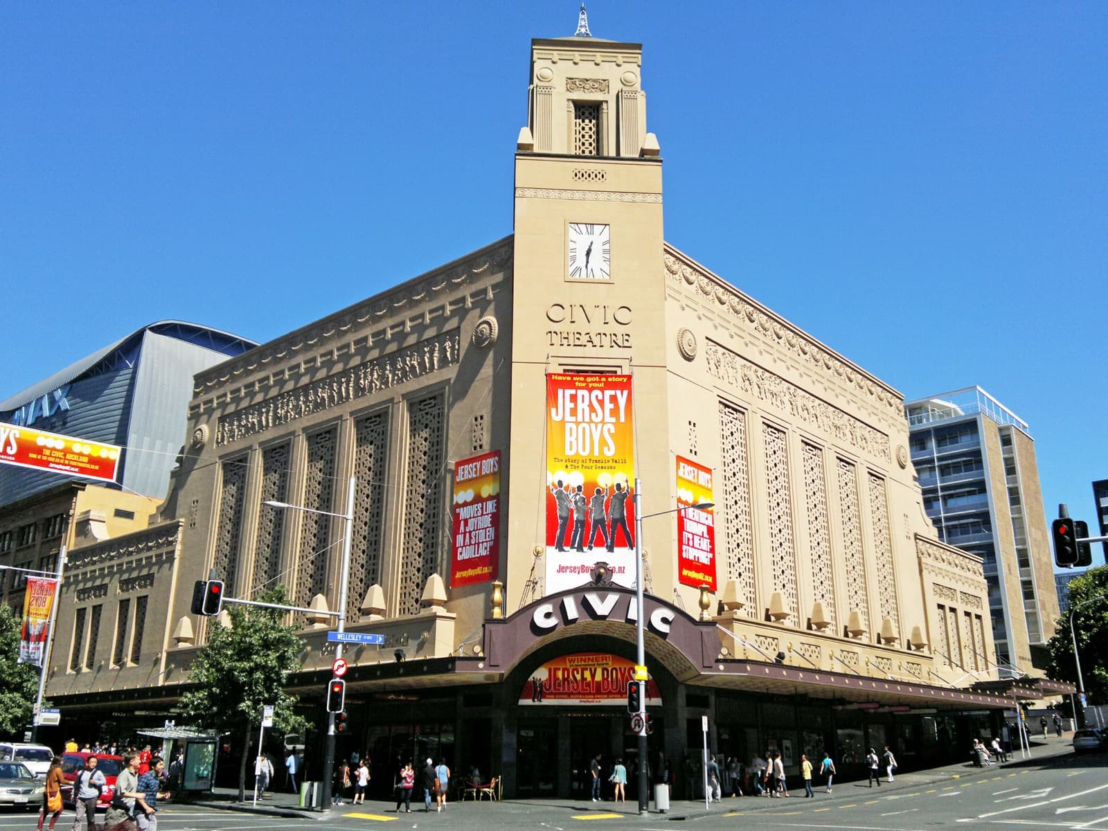 The Civic Theatre: Auckland's Picture Palace With a Ceiling of Stars