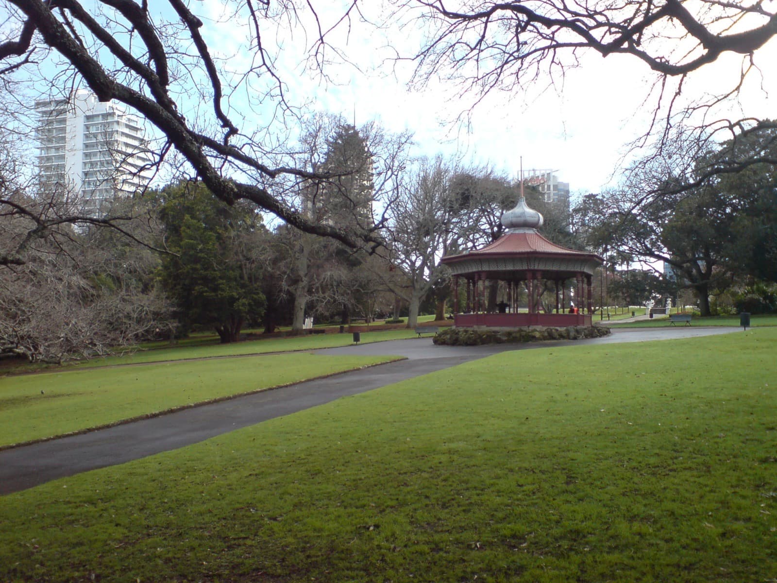 Albert Park and the Barracks Wall: The Garden Auckland Built Over a Fort