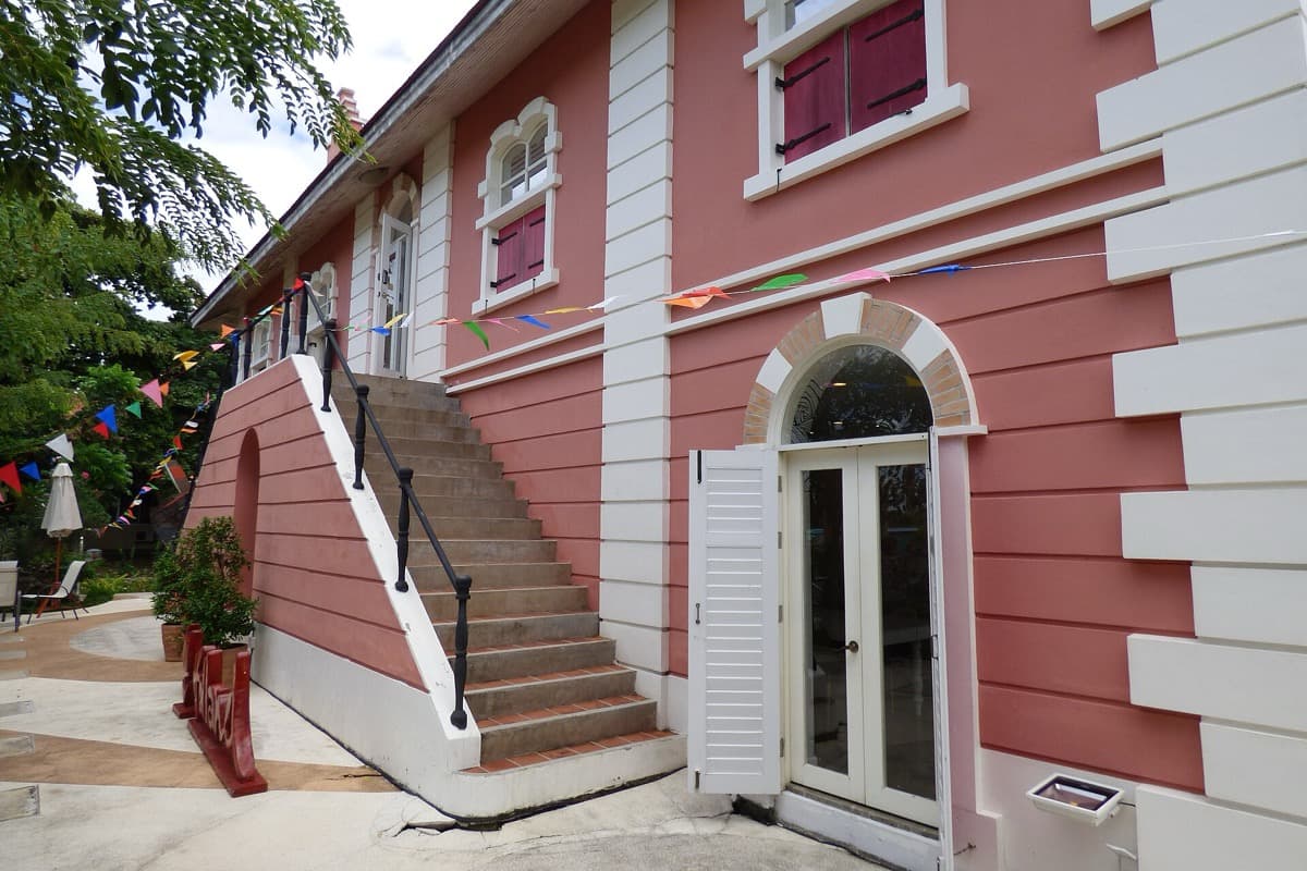 Baan Hollanda: The Dutch Lodge and the Deerskin Monopoly