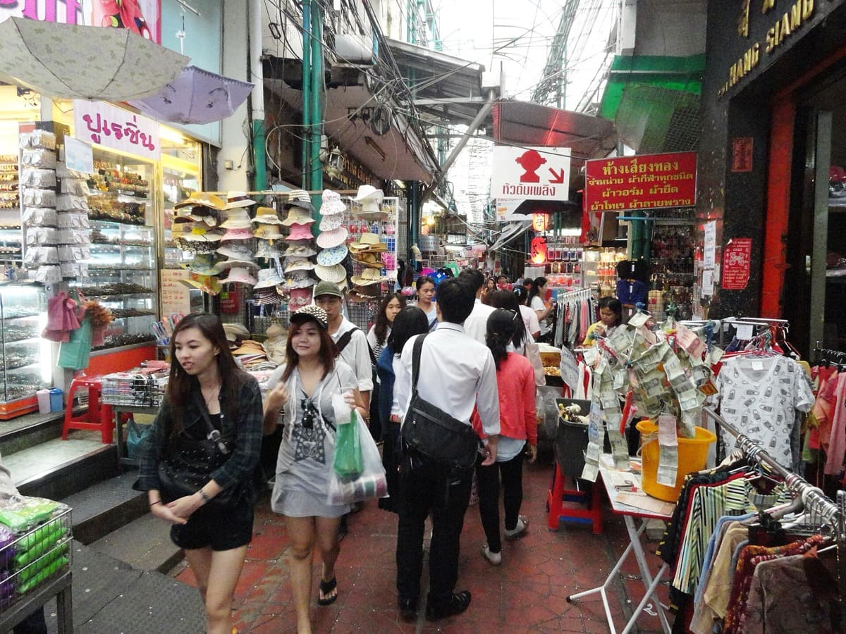 Sampeng Lane: The Oldest Spine, Soi Wanit One