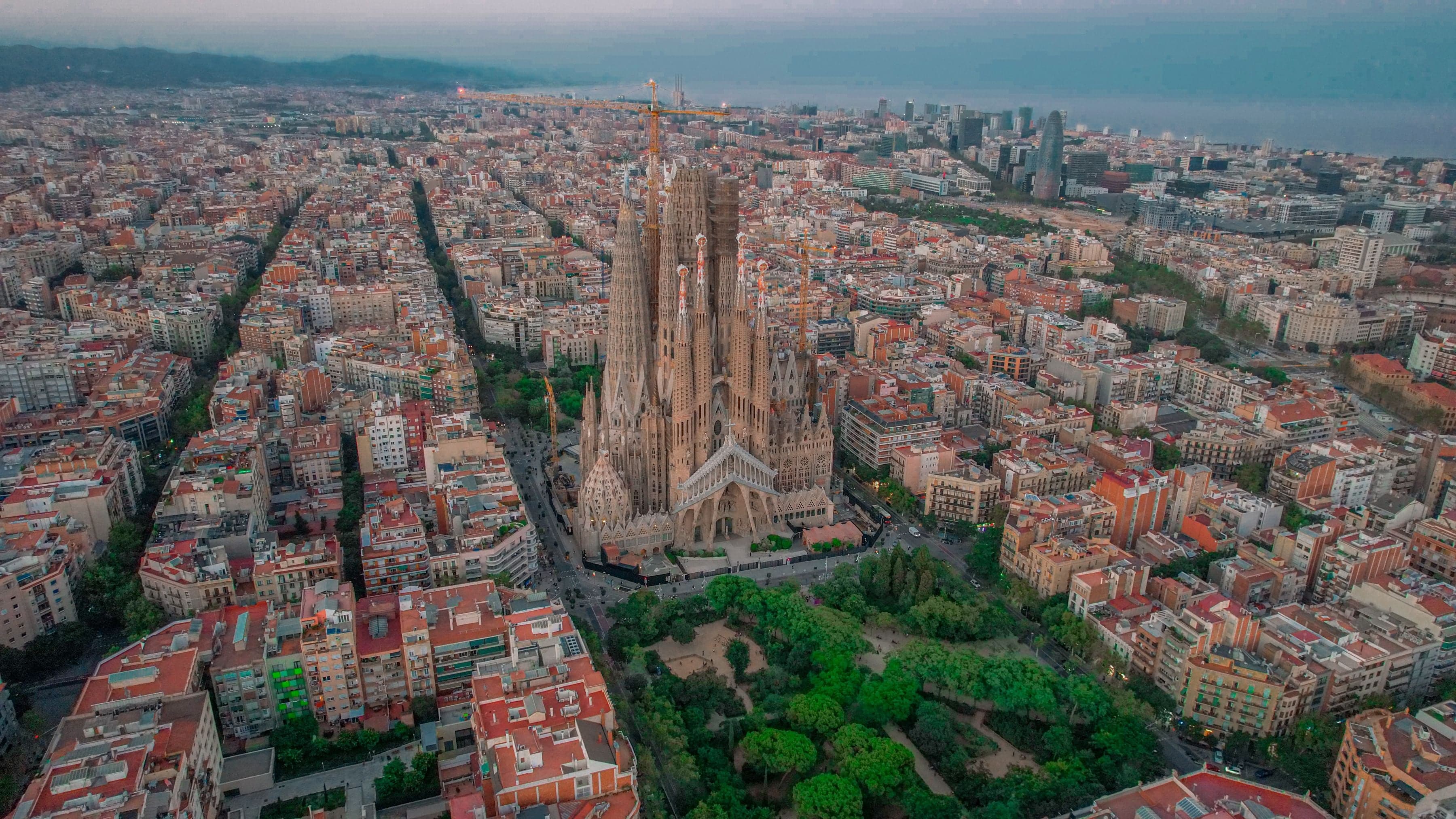 Sagrada Família and Sant Pau: Four Façades and an Avenue