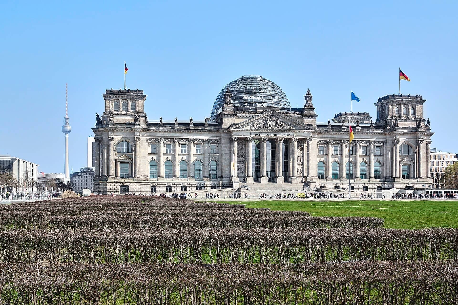 The Reichstag: How Berlin Turned a Burned Parliament Into Glass