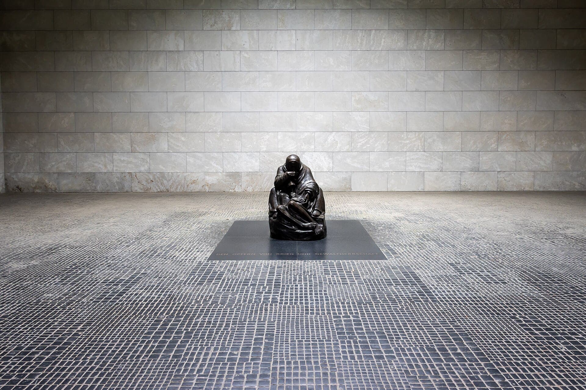 Neue Wache: A Mother Under an Open Sky