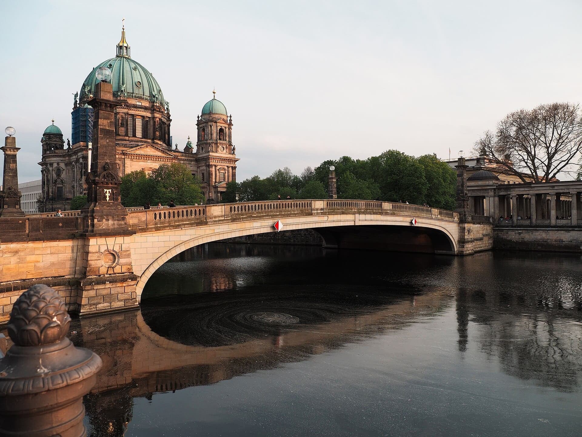 Friedrichsbrücke: The Dom From Behind