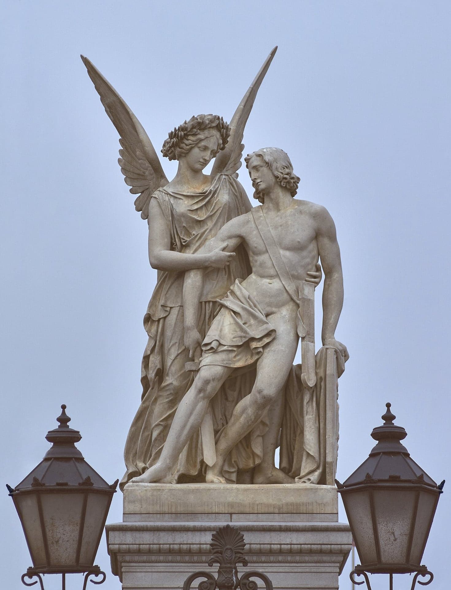 Schlossbrücke: The Bridge That Made the Avenue
