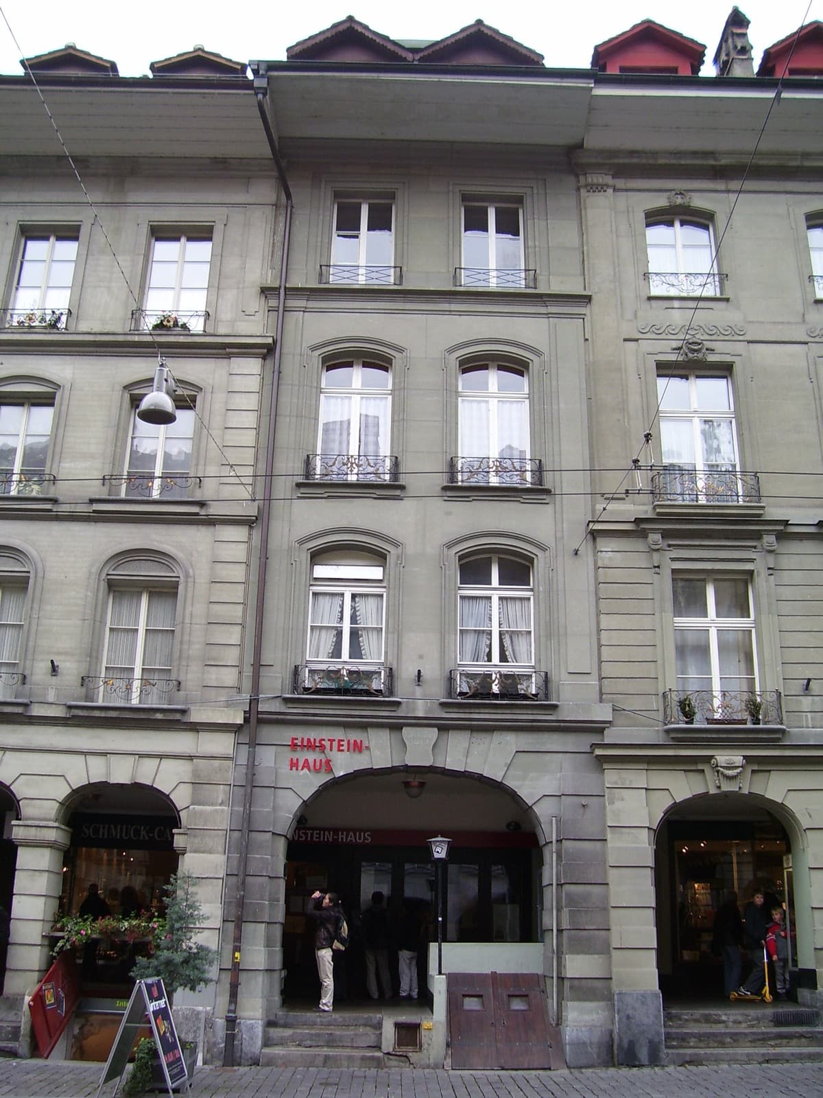 What to Eat in Bern: Dishes, Origins, and How to Order